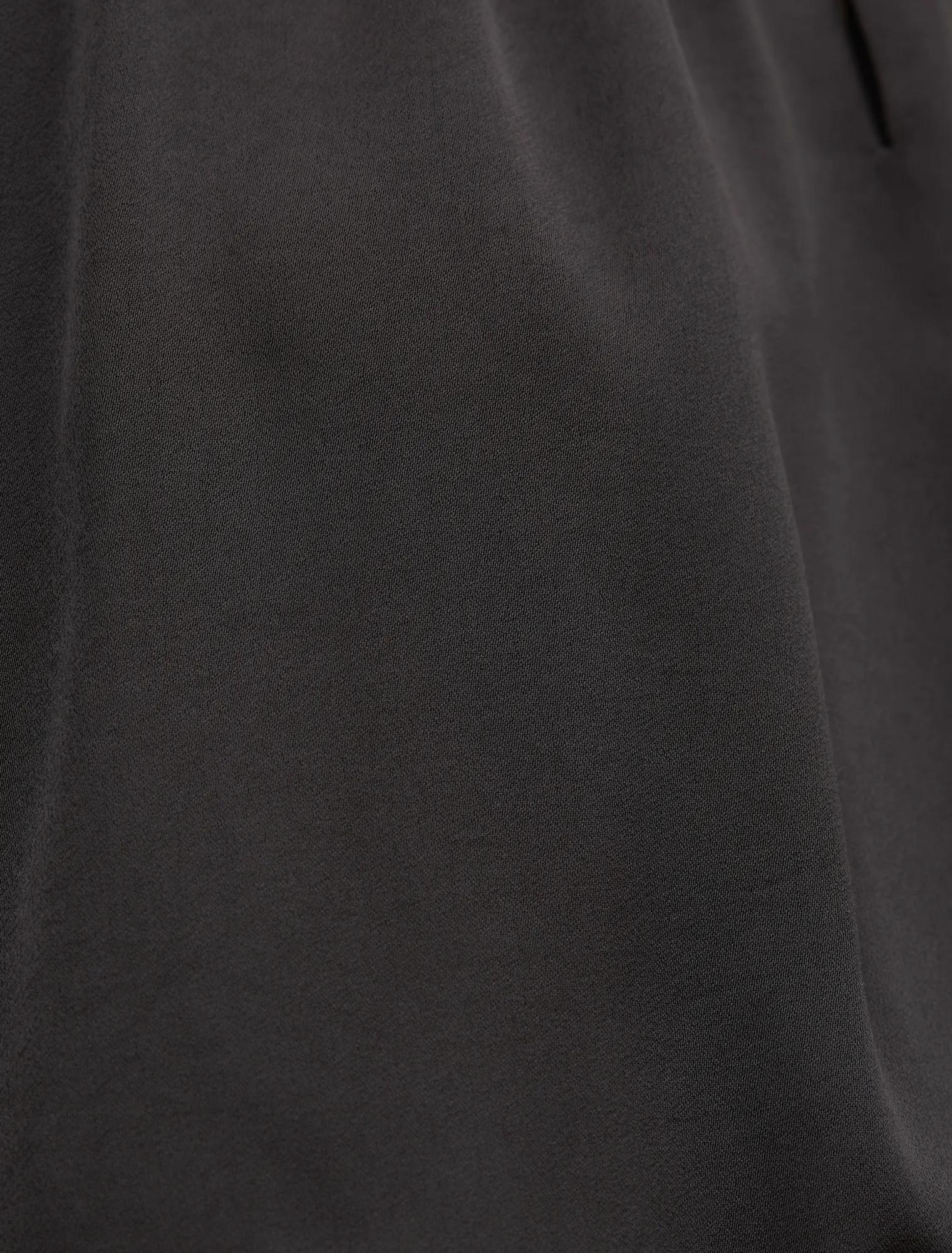 Scarlett Halter Bubble Hem Top Black