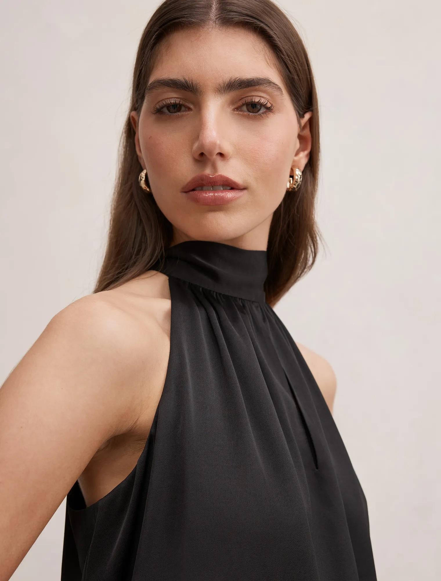 Scarlett Halter Bubble Hem Top Black