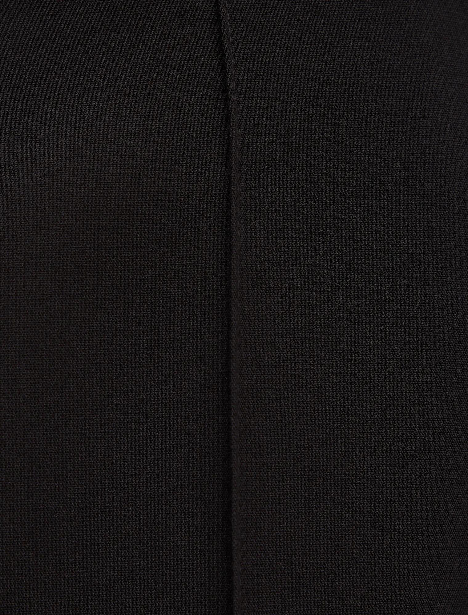 Chelsea Pintuck Short Black