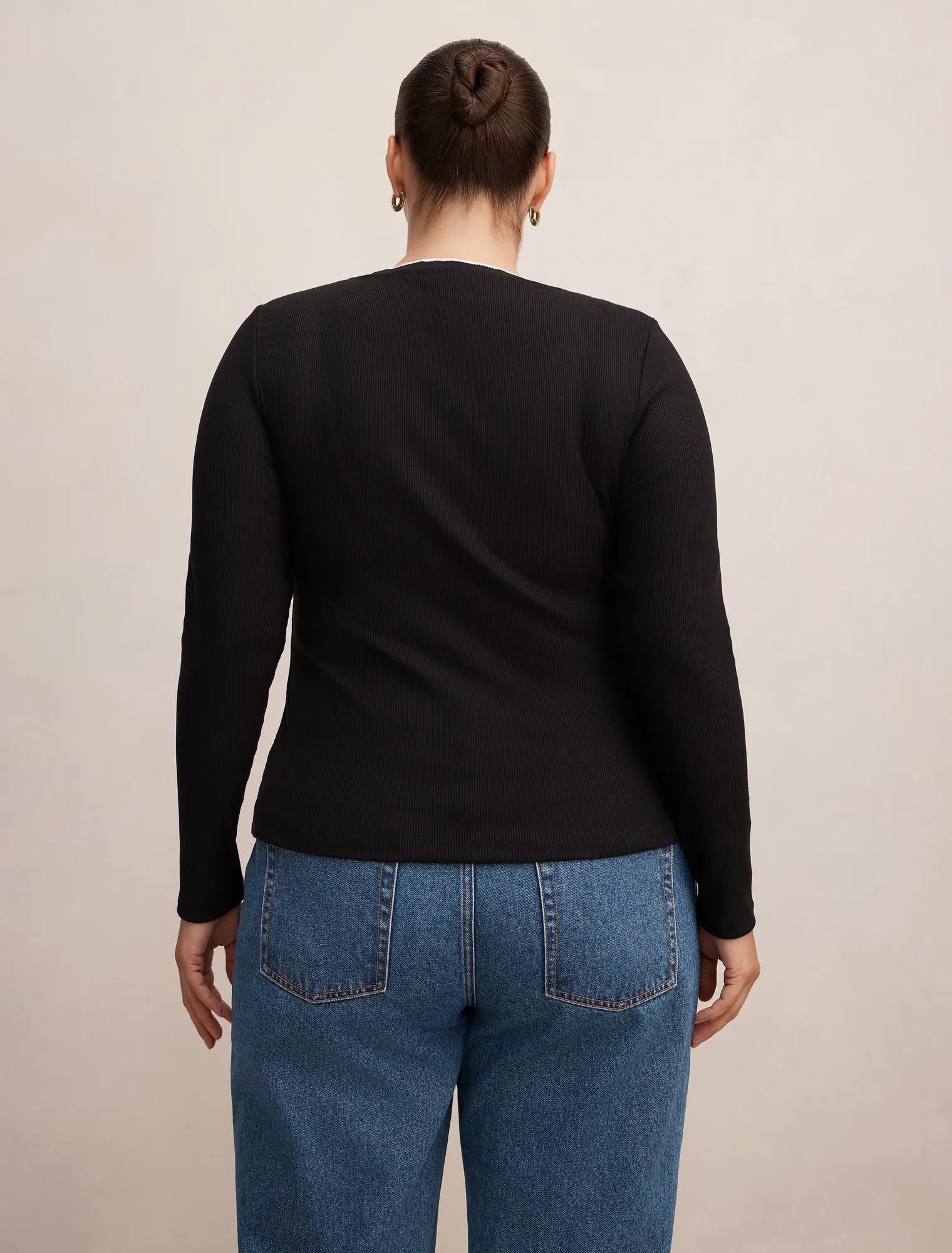 Rebecca Curve Scallop Long Sleeve Black/ Porcelain