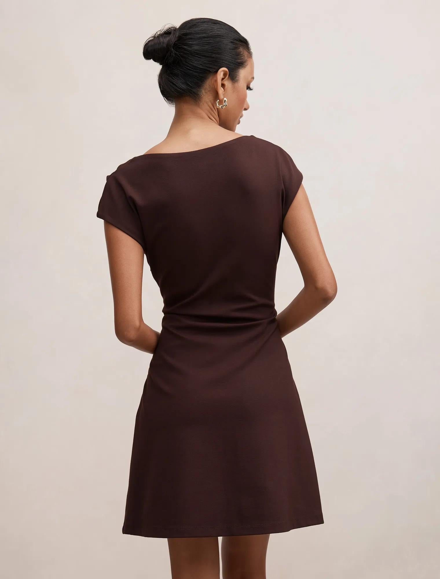 Carly Petite Sleeveless Tuck Mini Dress Chocolate