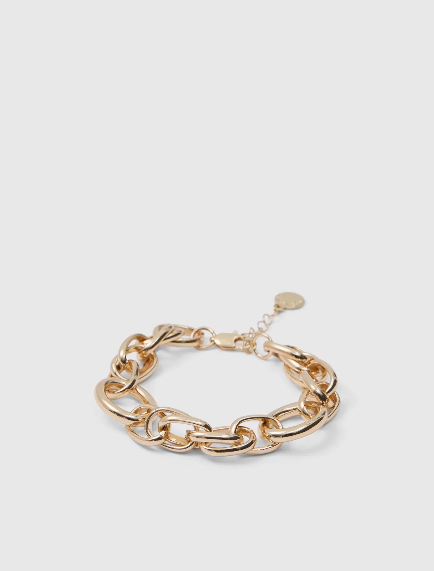 Signature Collins Chunky Link Bracelet Gold_mannequin