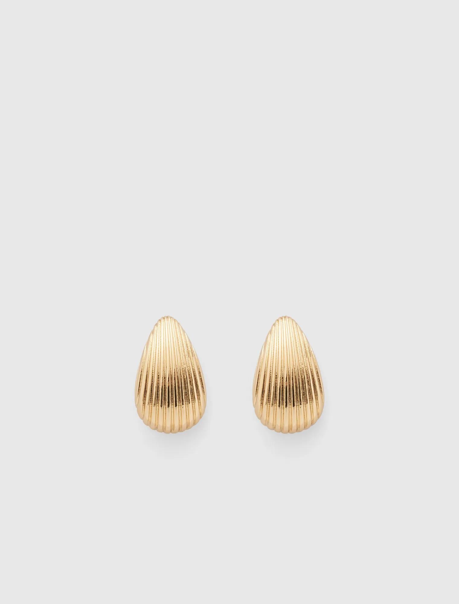 Signature Pippa Panel Droplet Earrings Gold_mannequin