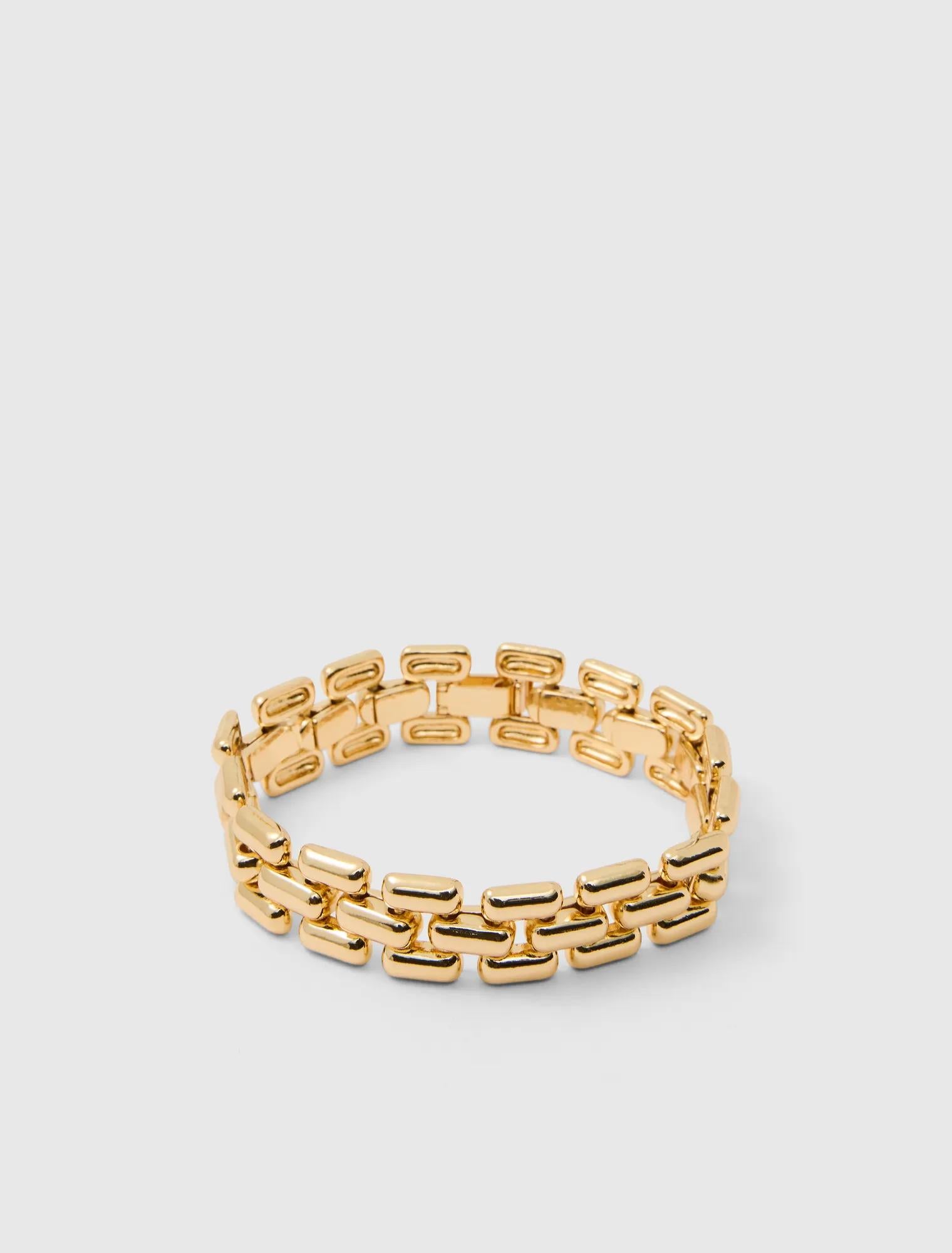 Signature Wila Watch Strap Bracelet Gold_mannequin