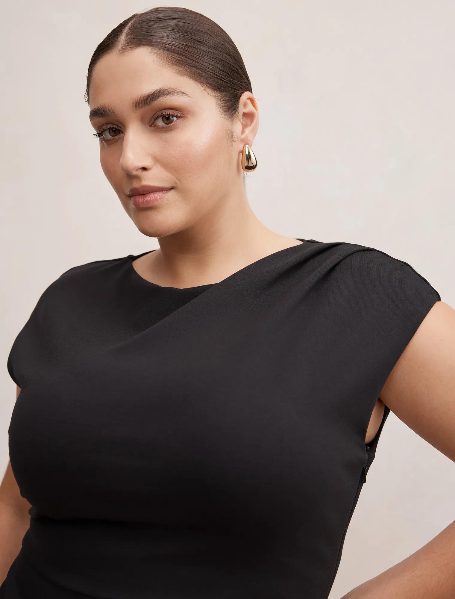 Carly Curve Sleeveless Tuck Mini Dress Black