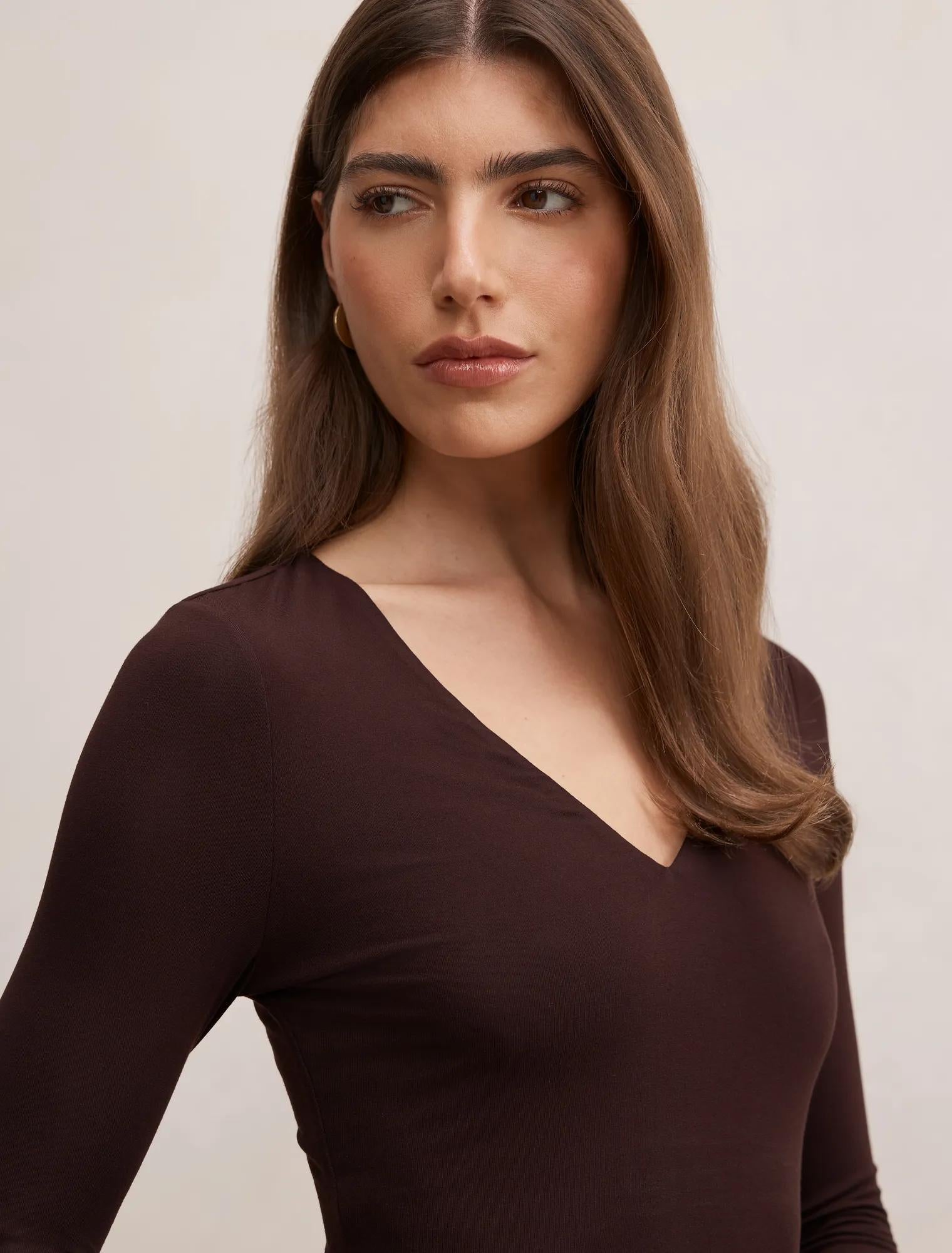 Tia V Neck 3/4 Sleeve Top Chocolate