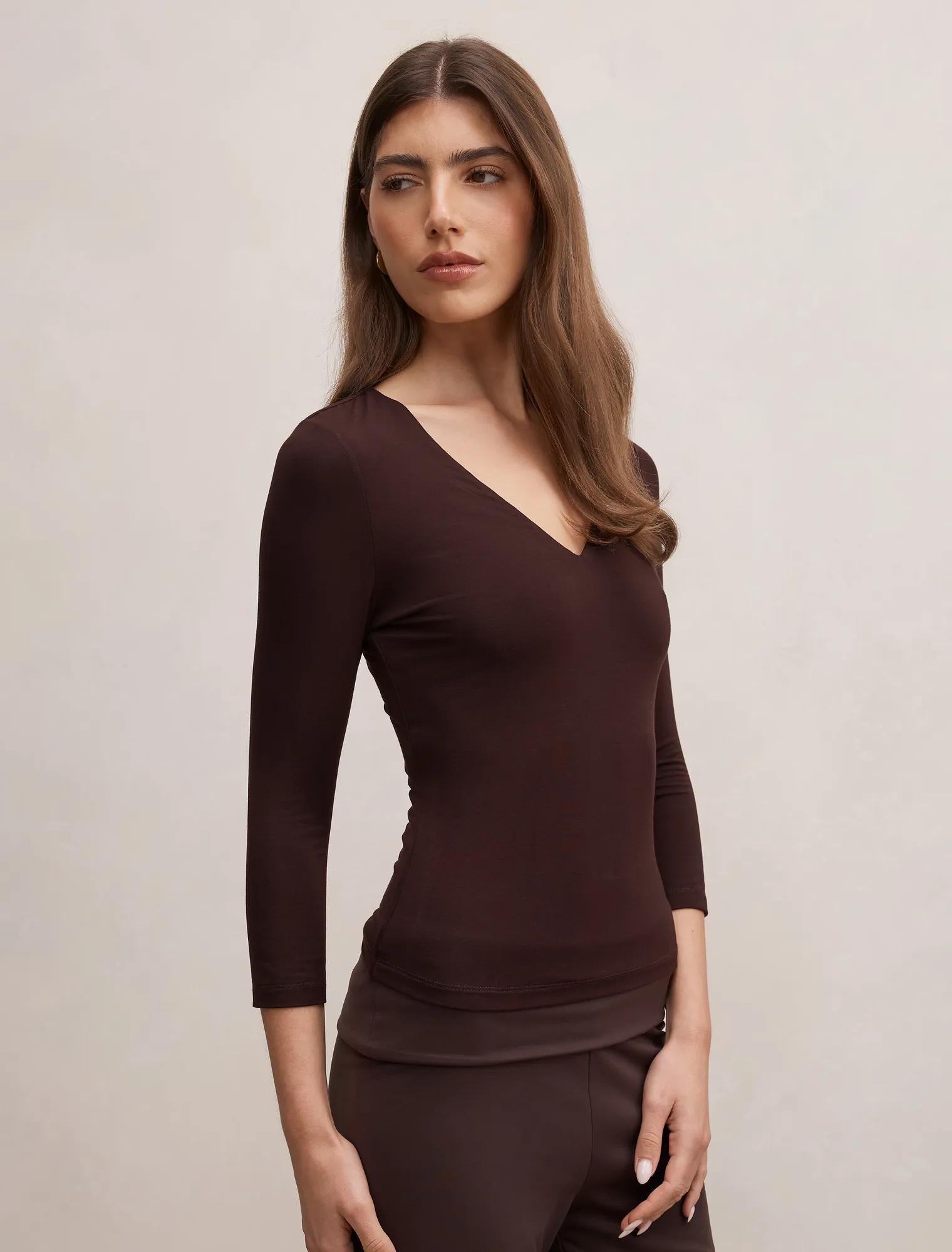 Tia V Neck 3/4 Sleeve Top Chocolate