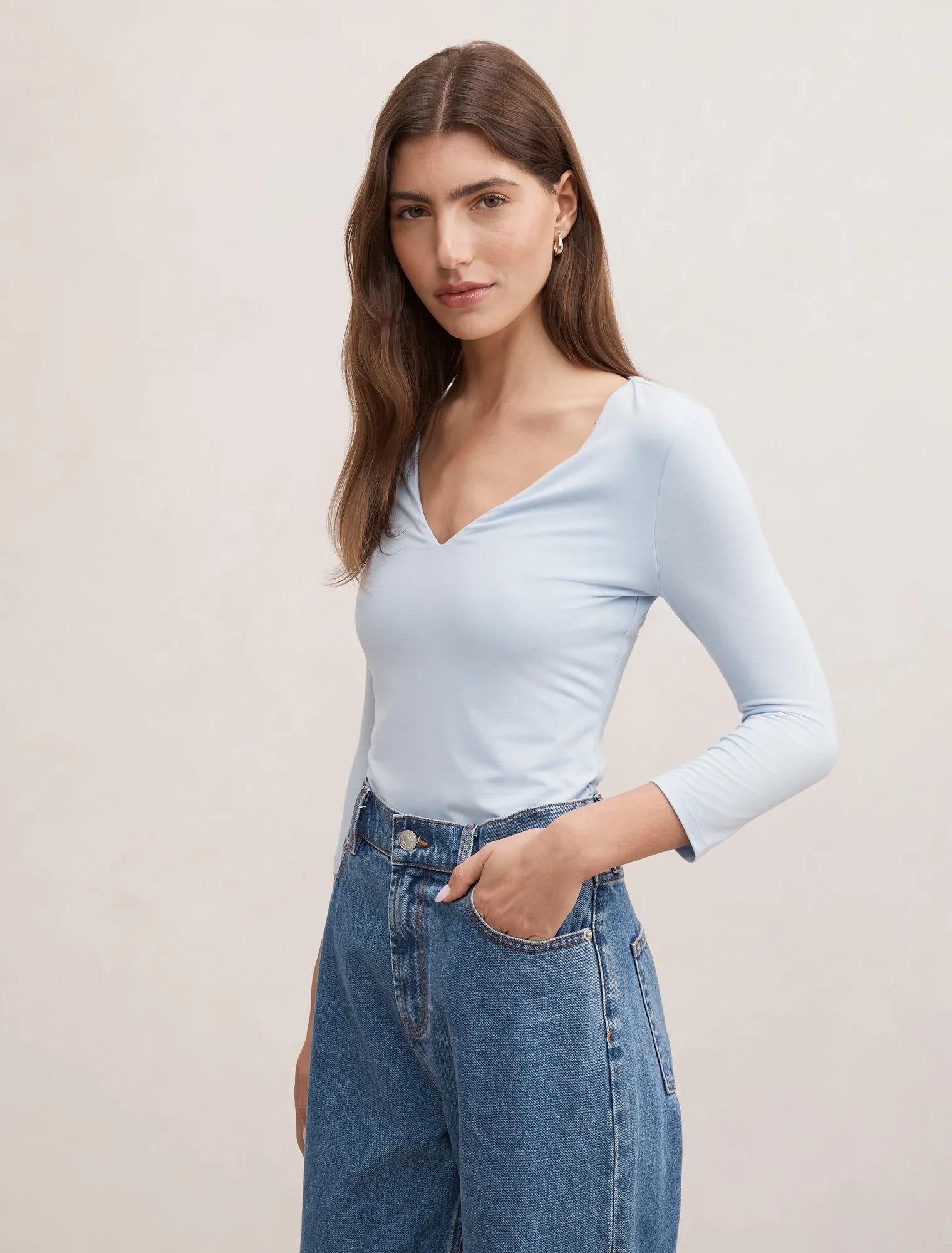 Tia V Neck 3/4 Sleeve Top Cloud Blue