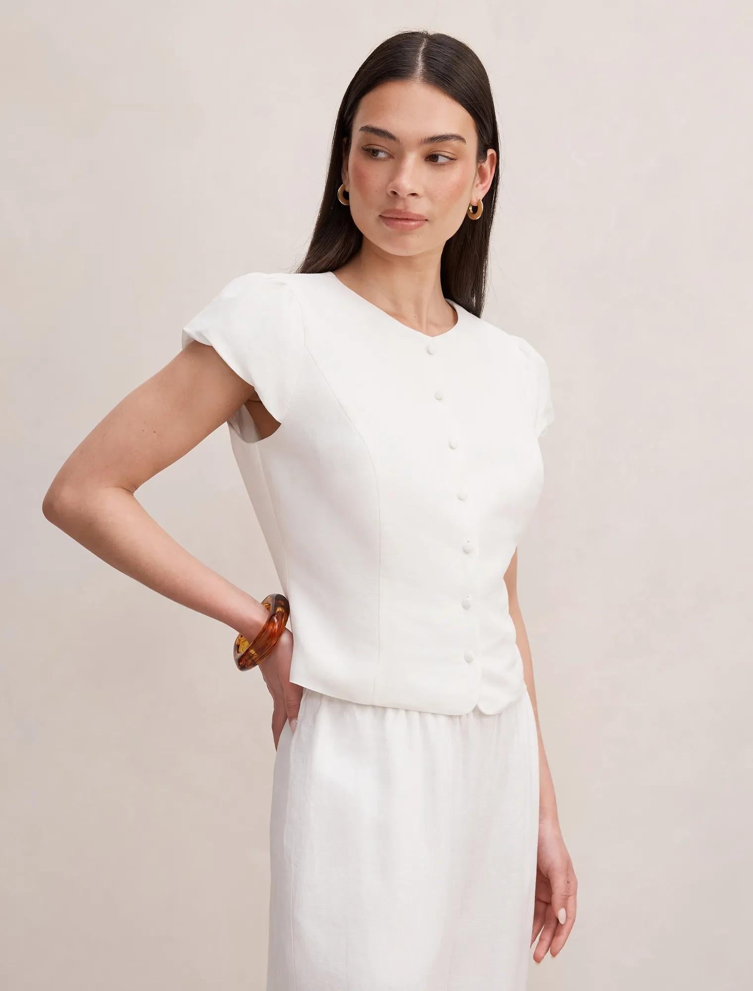 Ella Button Up Linen Top Porcelain Set