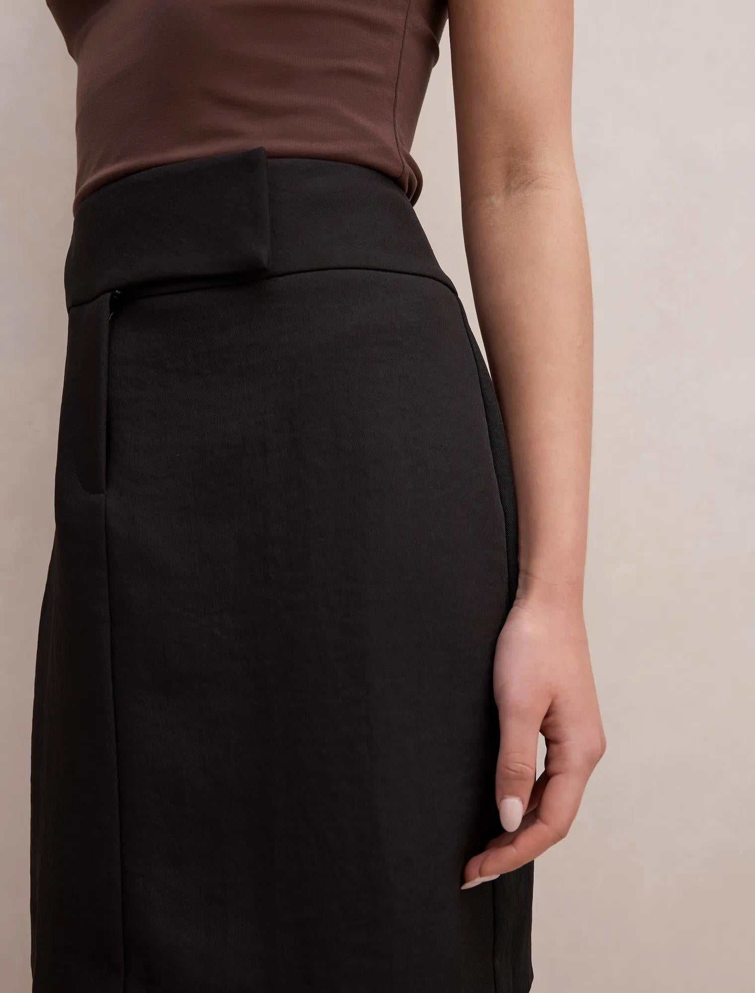 Ashley Midi Skirt Black