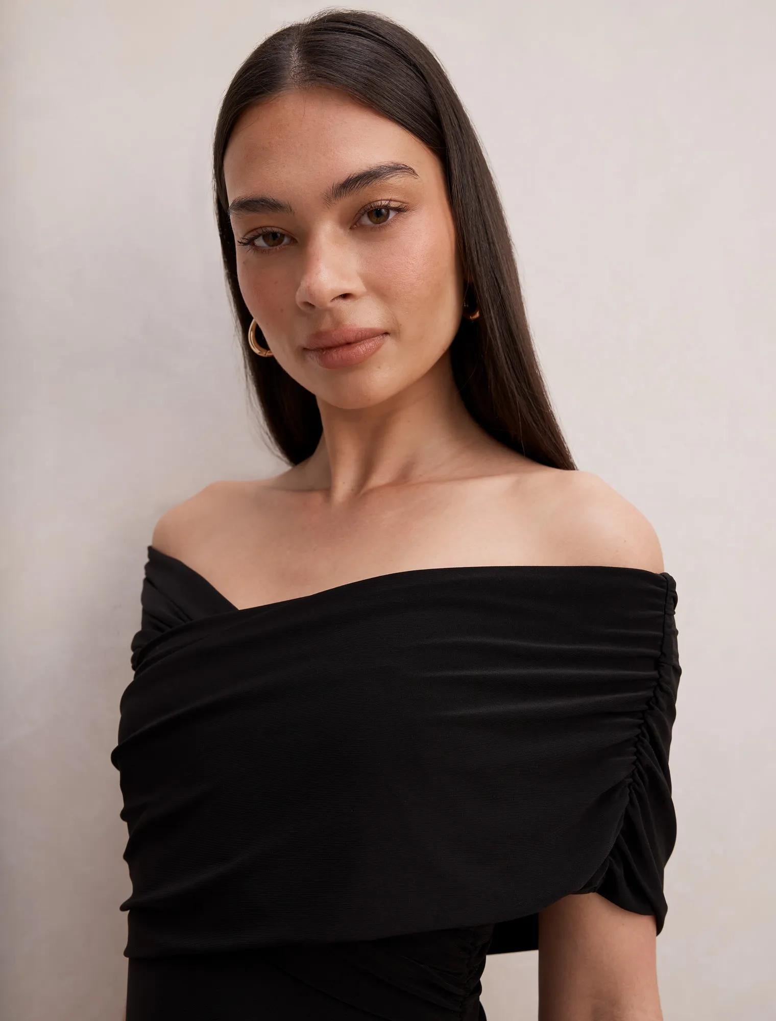 Nika Off Shoulder Midi Dress Black