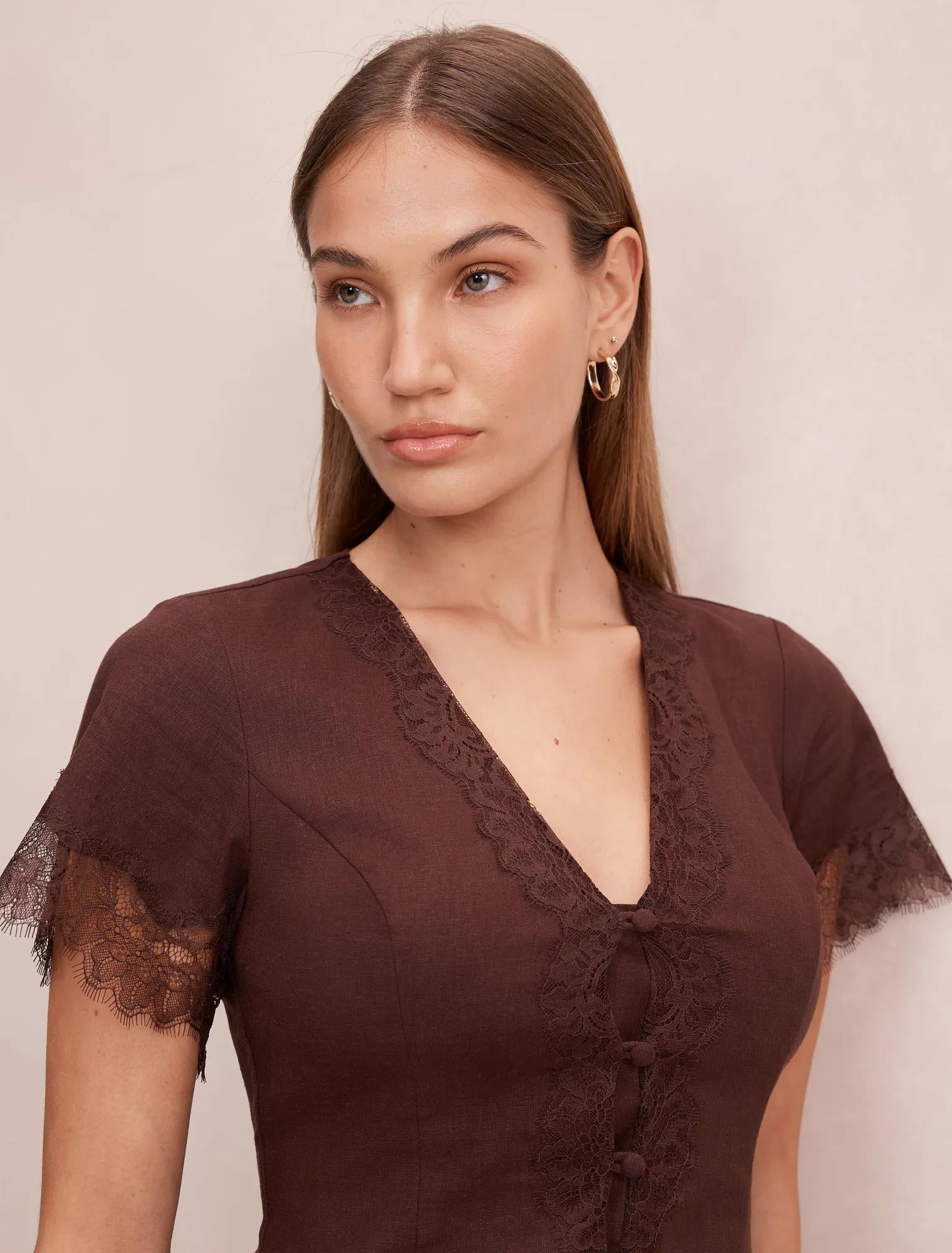 Ingrid Lace Trim Blouse Chocolate