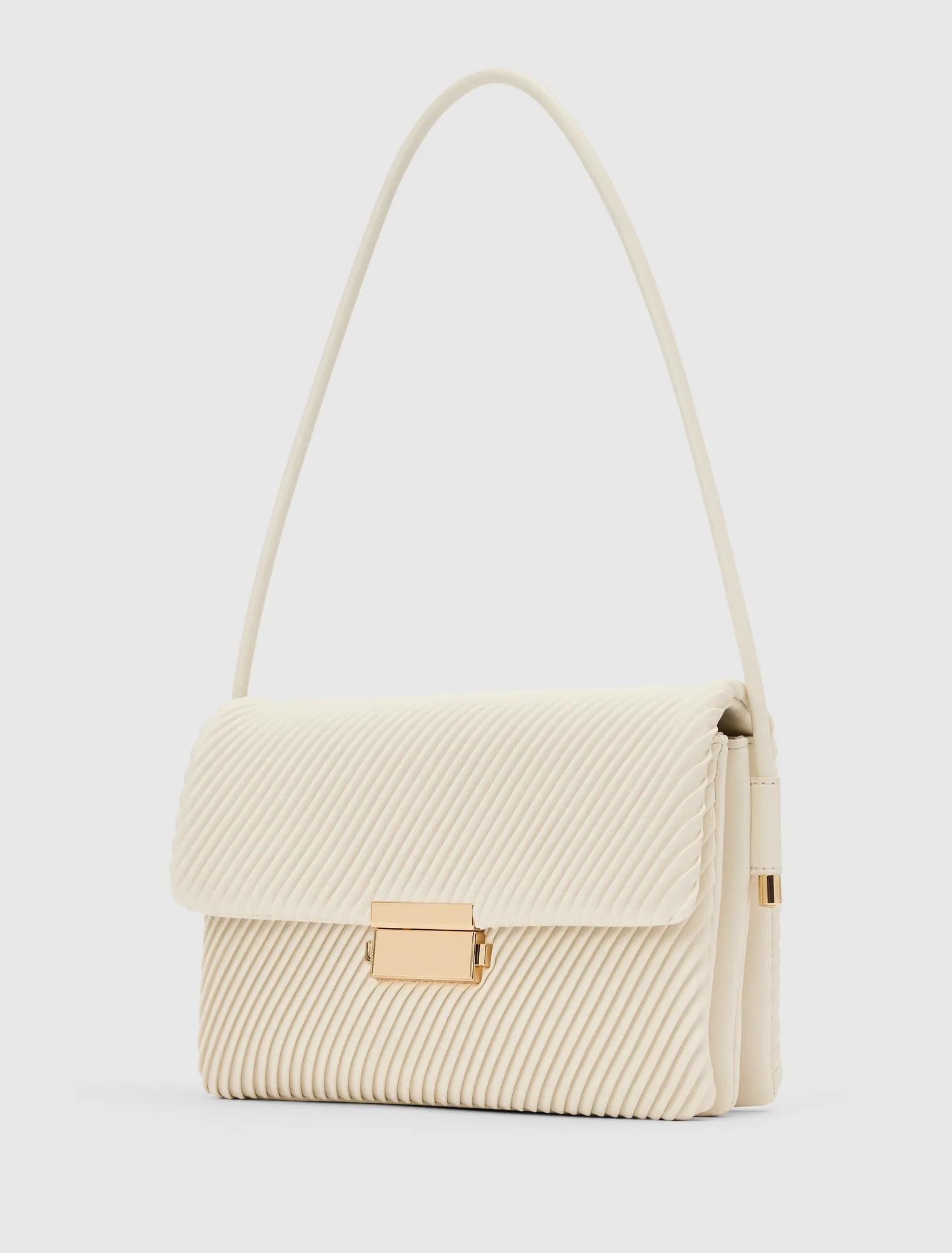 Philippa Pleat Shoulder Bag Ivory_mannequin