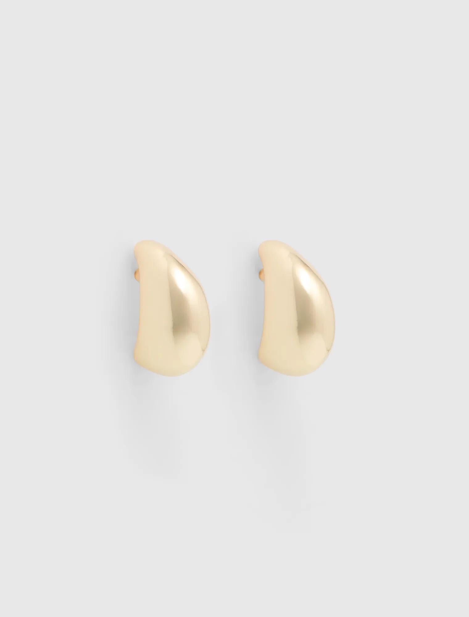 Danielle Small Drop Earrings Gold_mannequin