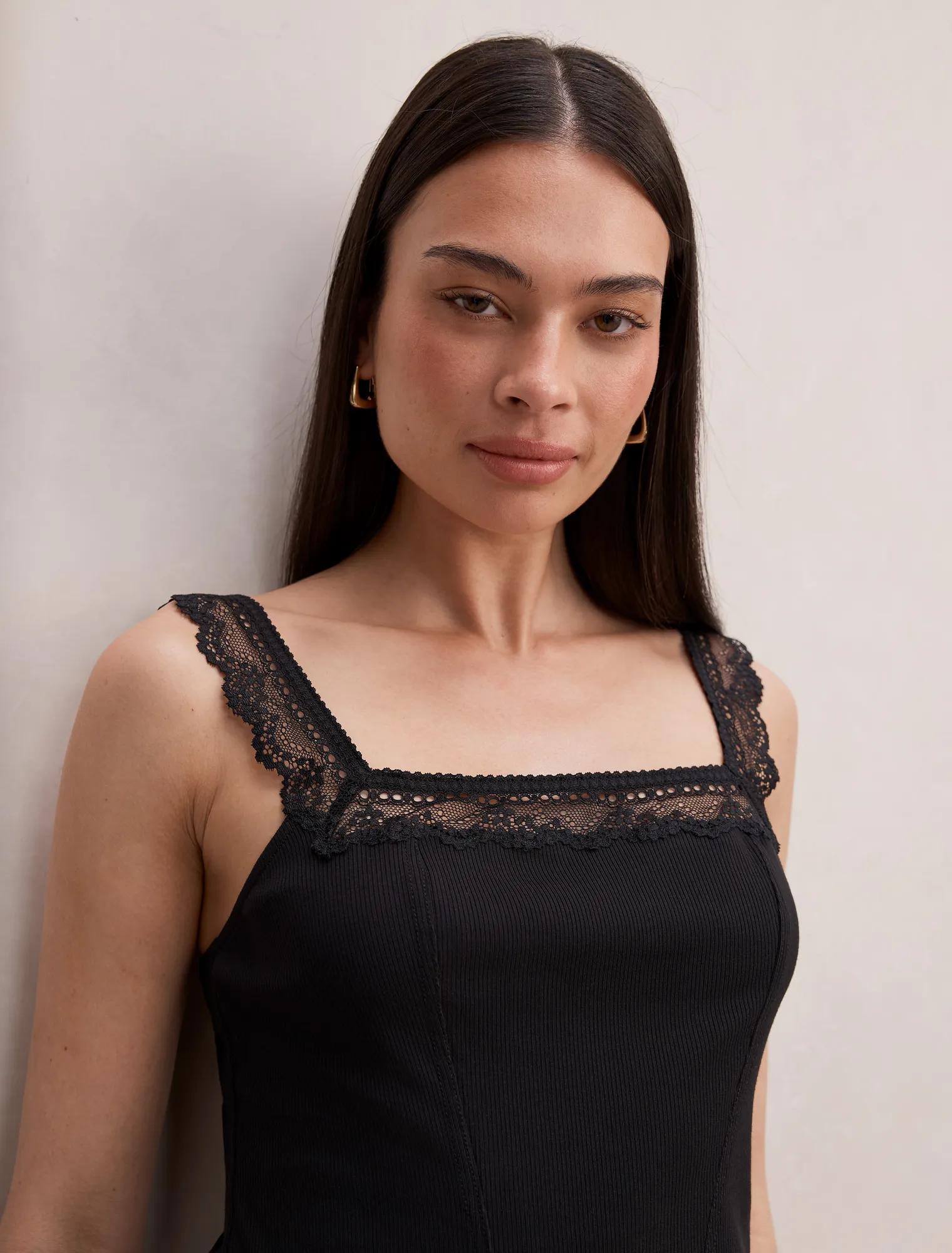 Aurelia Square Neck Lace Cami Black