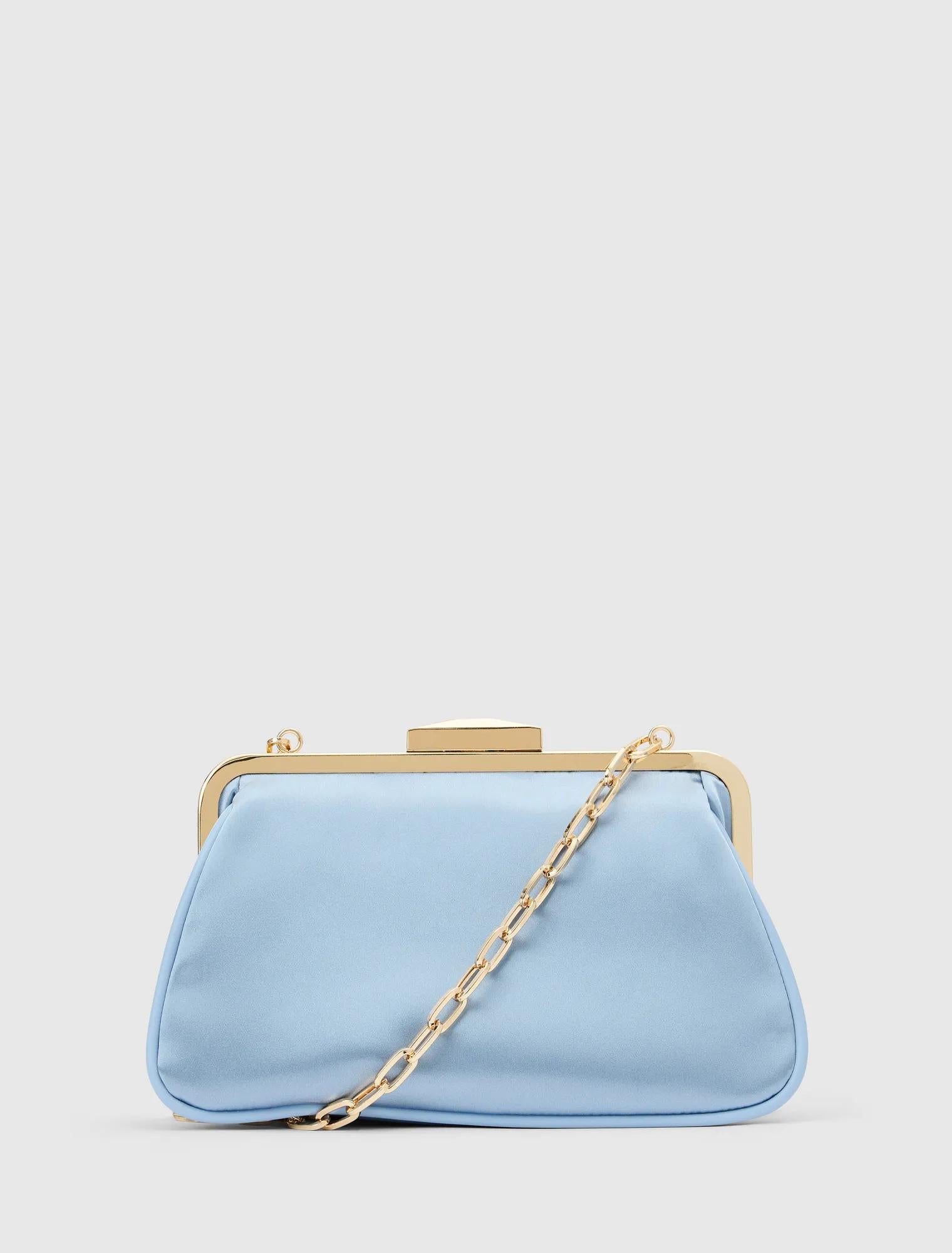 Joanna Chain Shoulder Bag Ancient Water_mannequin