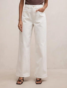 Nicki Petite Mid Rise Straight Jeans Off White