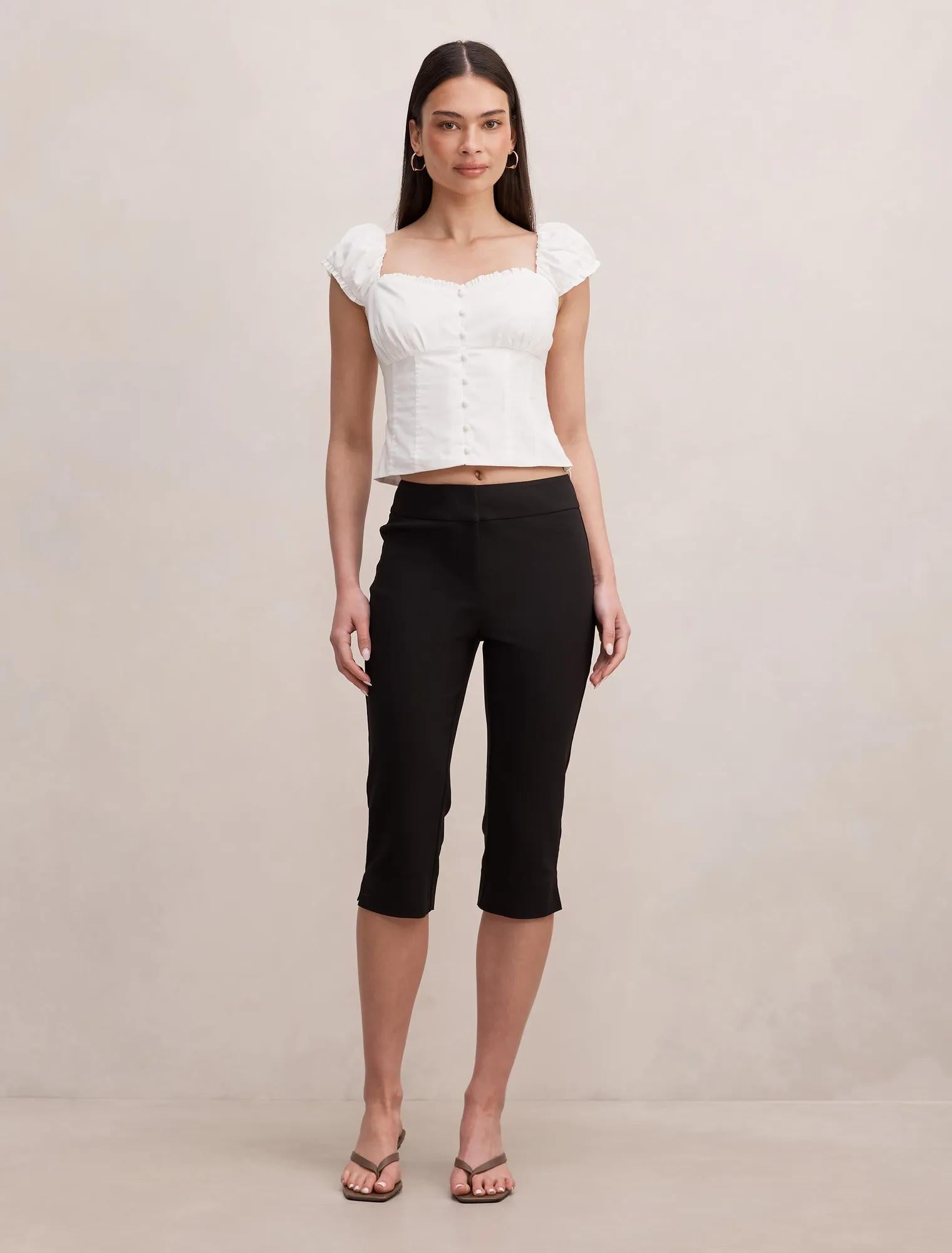 Alex Knee Length Capri Pants Black