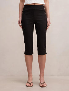 Alex Knee Length Capri Pants Black