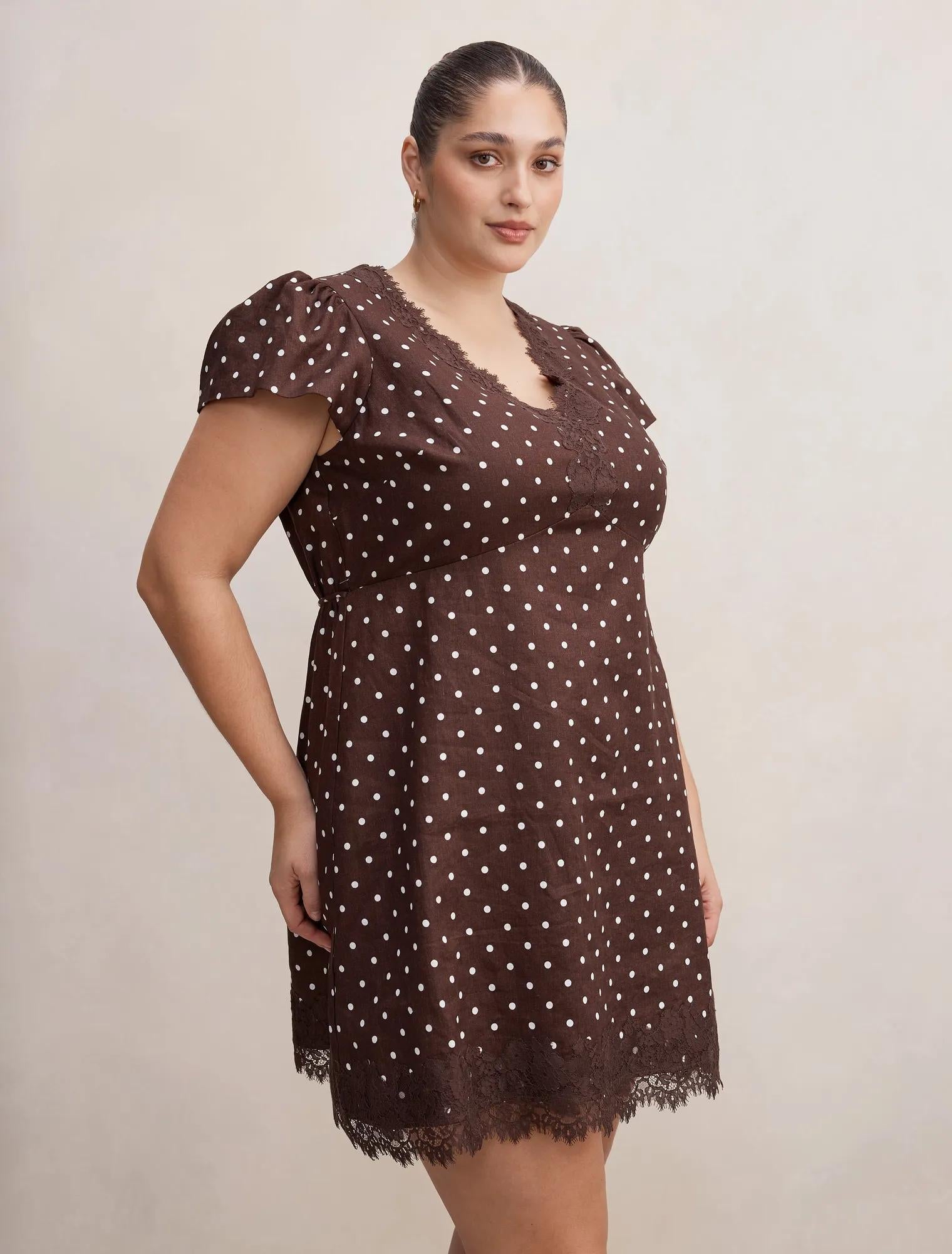 Lexi Curve Lace Mini Dress Findon Spot