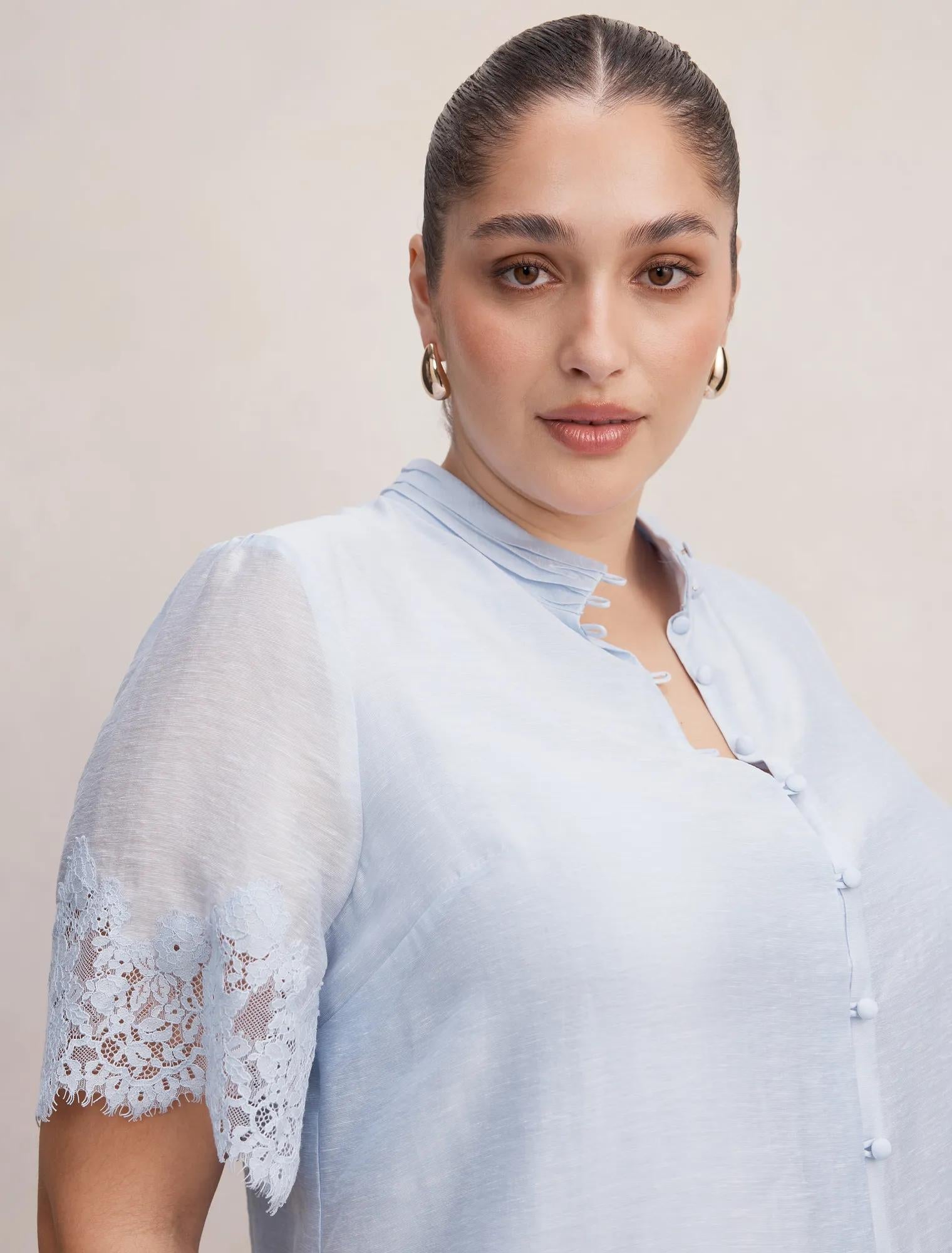 Ana Curve Lace Detail Blouse Icicle