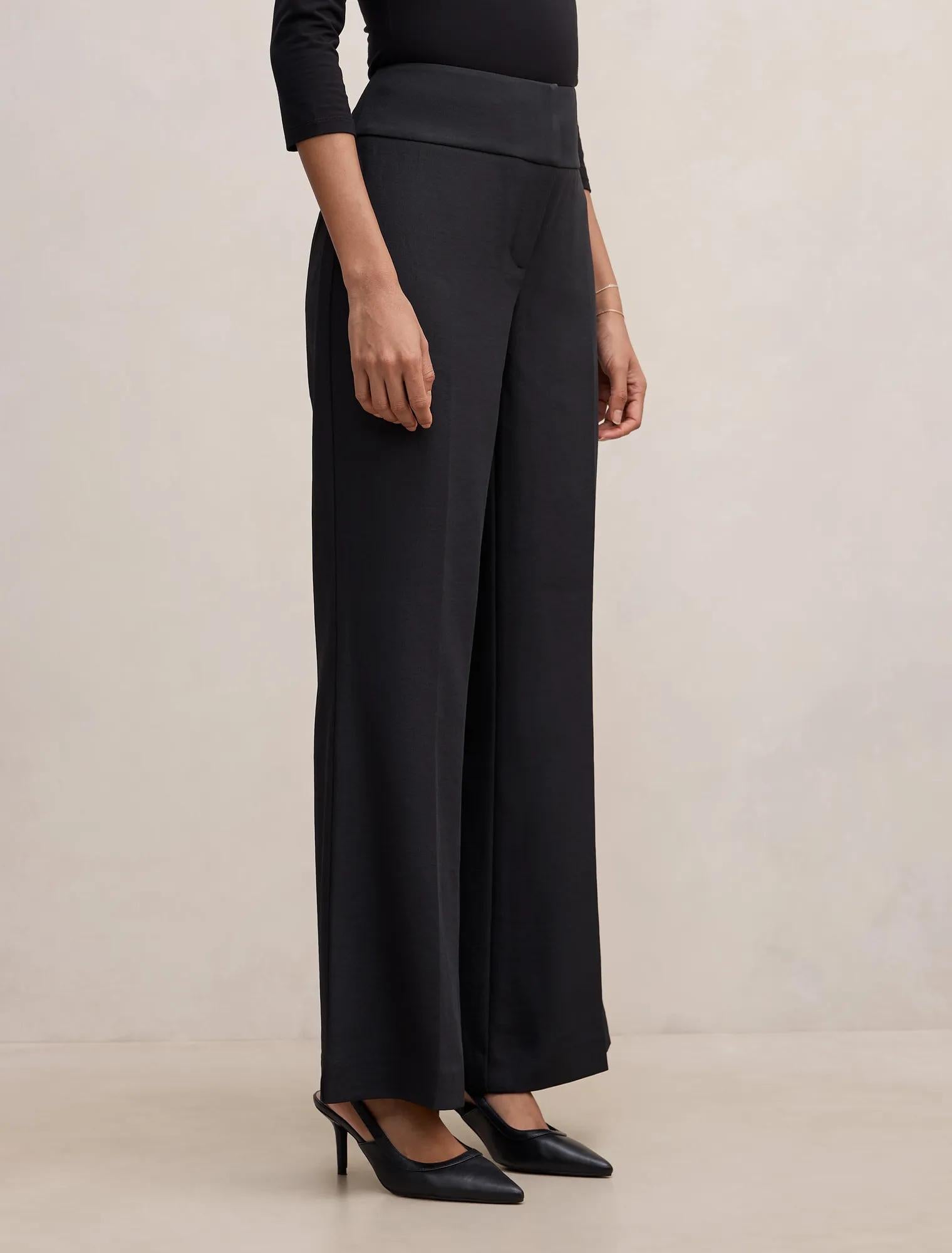Devon Petite Flared Pant Black
