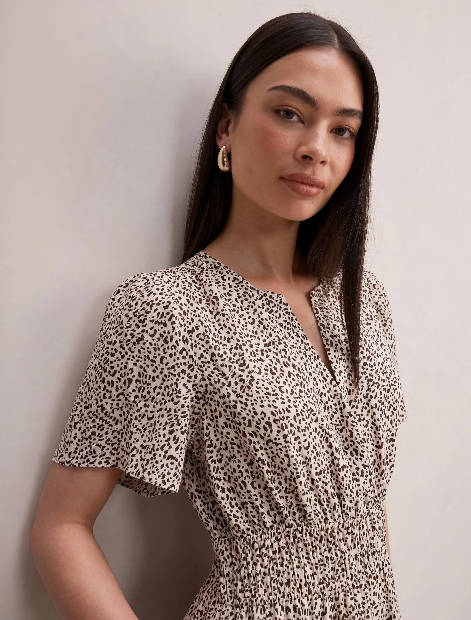 Eleanor Printed Midi Dress Neutral Spot