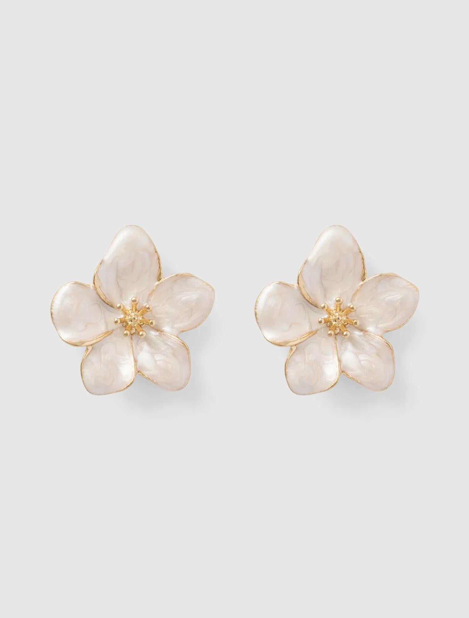 Faith Enamel Flower Earrings Ivory/Gold_mannequin