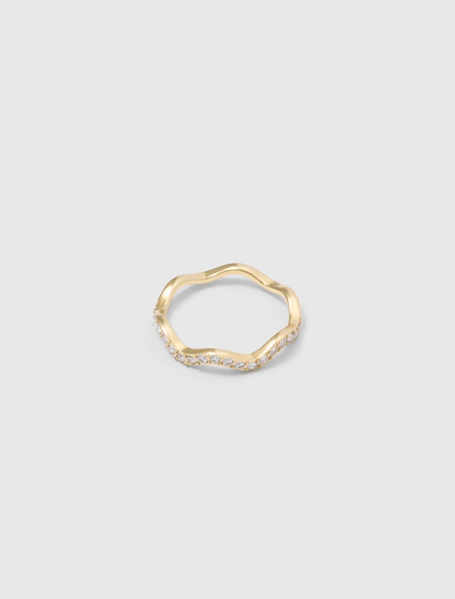 Willow Stone Ring Gold Plated_mannequin