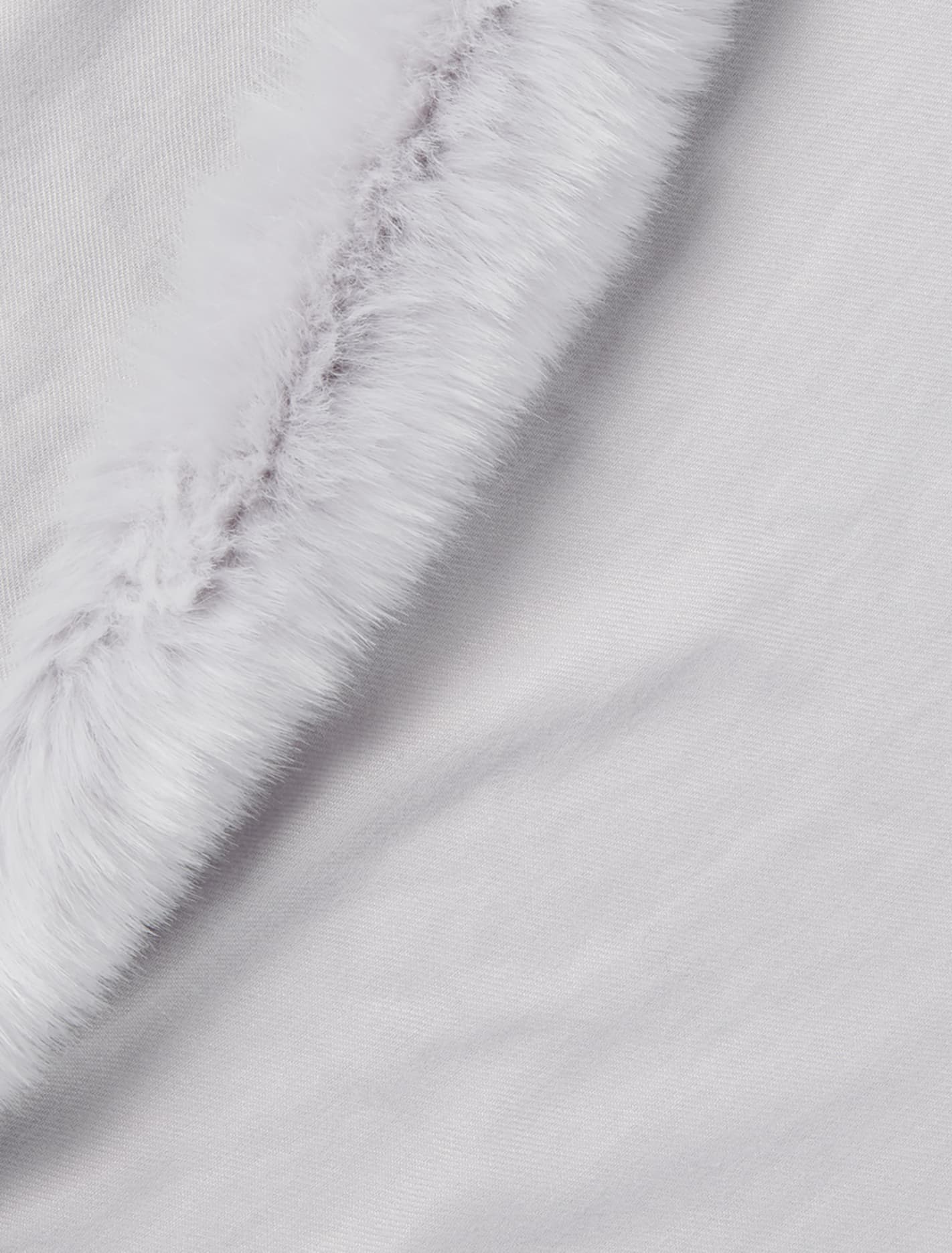 Scarlett Faux Fur Scarf Mink Grey_mannequin
