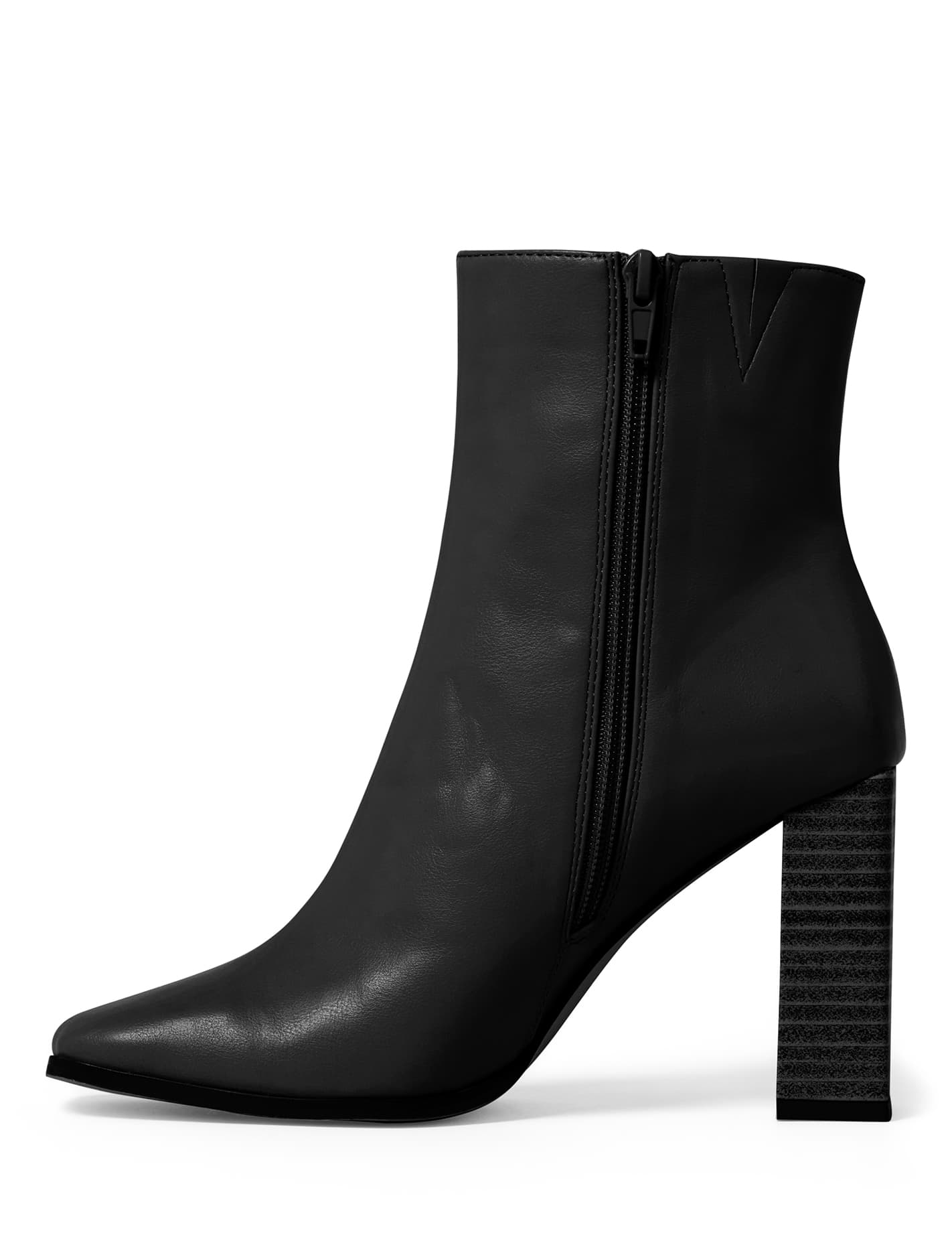 27524301_mannequin