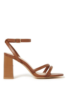 Sara Stacked Heel Tan_mannequin
