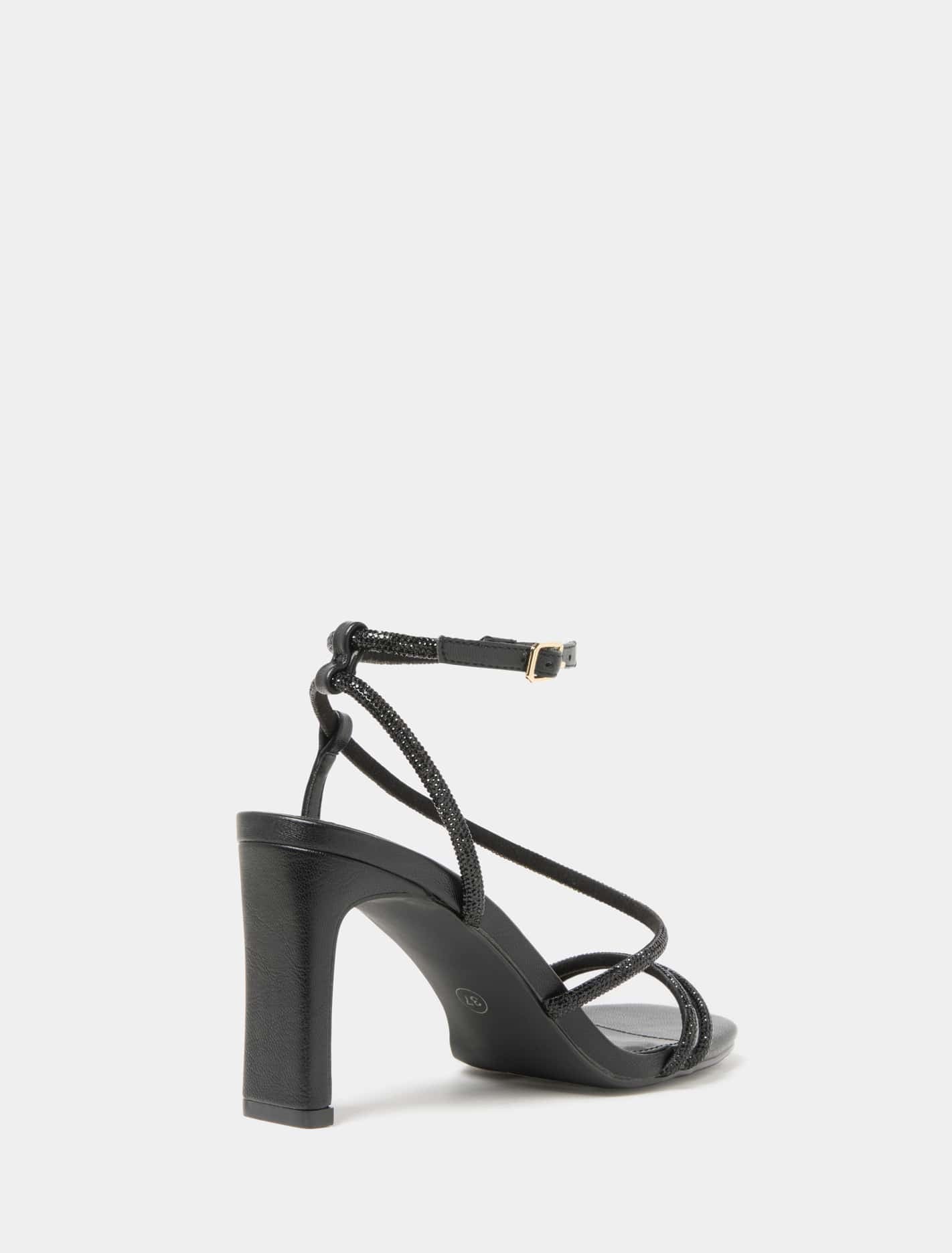 Mila Diamante Heels Black_mannequin