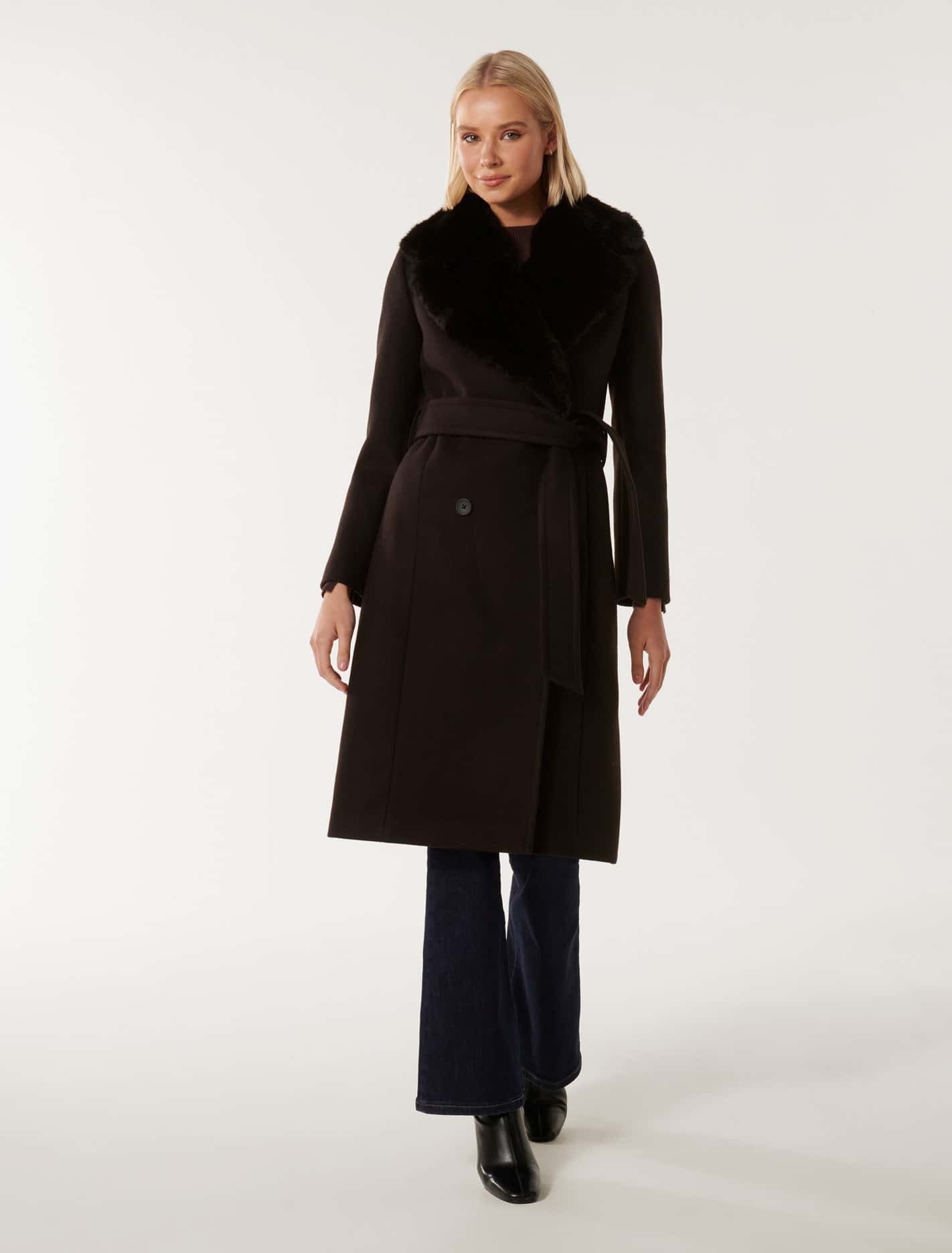 27941402_mannequin