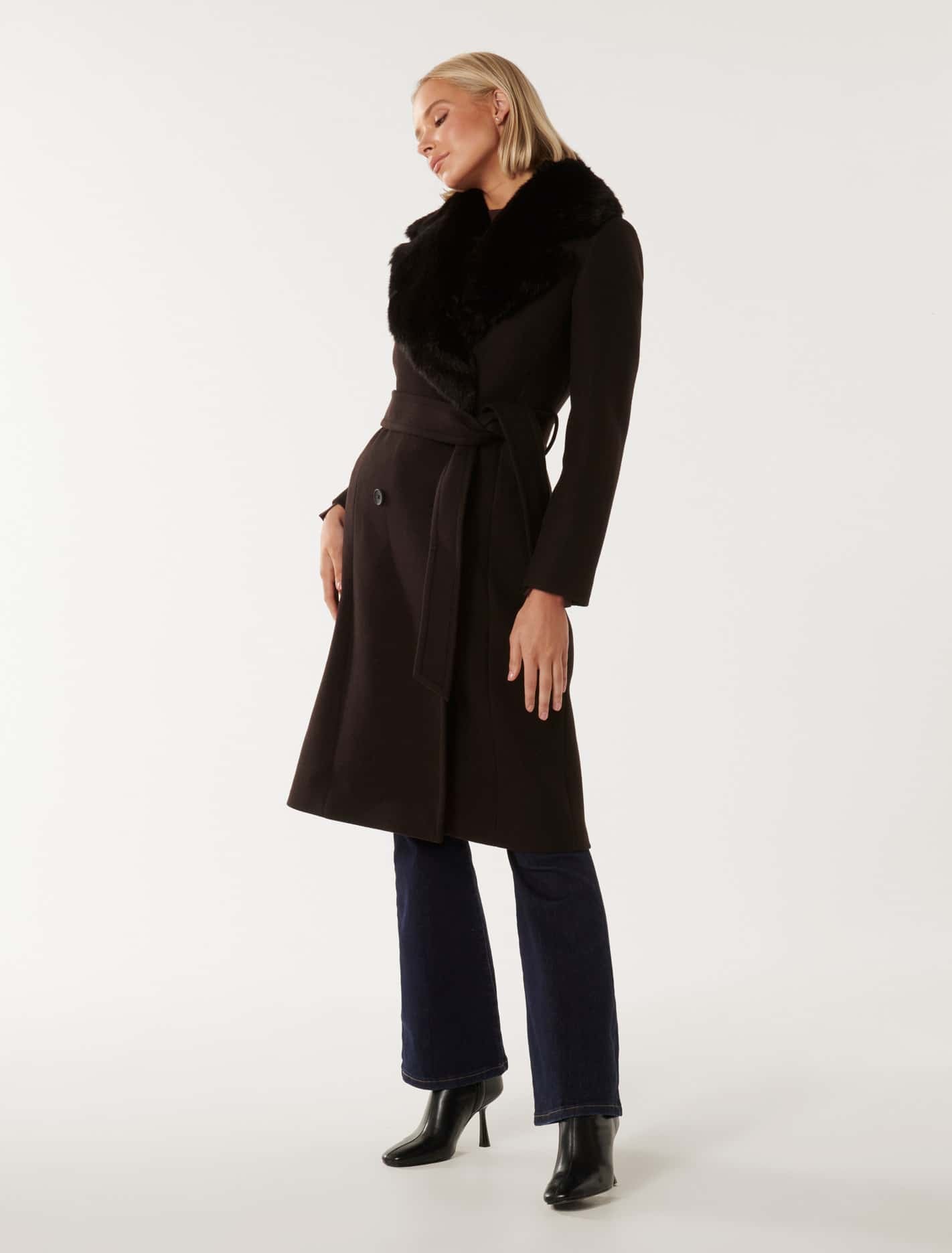 27941402_mannequin