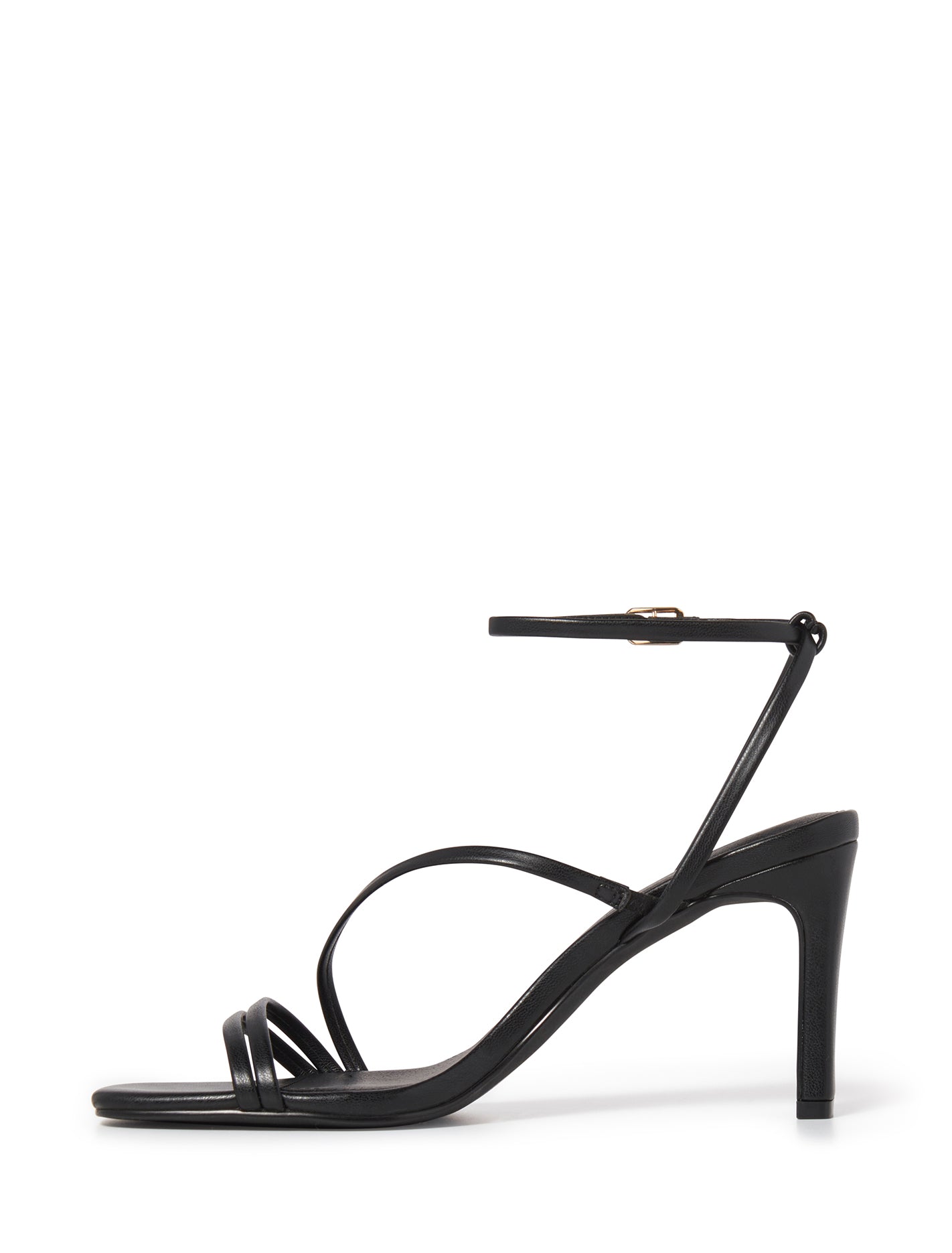 Vanessa Thin Block Heel Black_mannequin