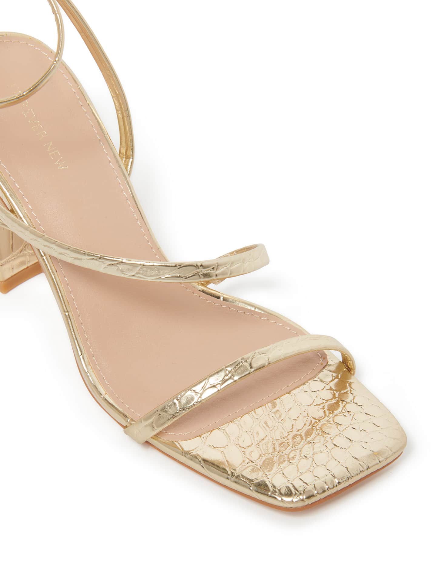 Felicity Block Heel Gold Croc_mannequin