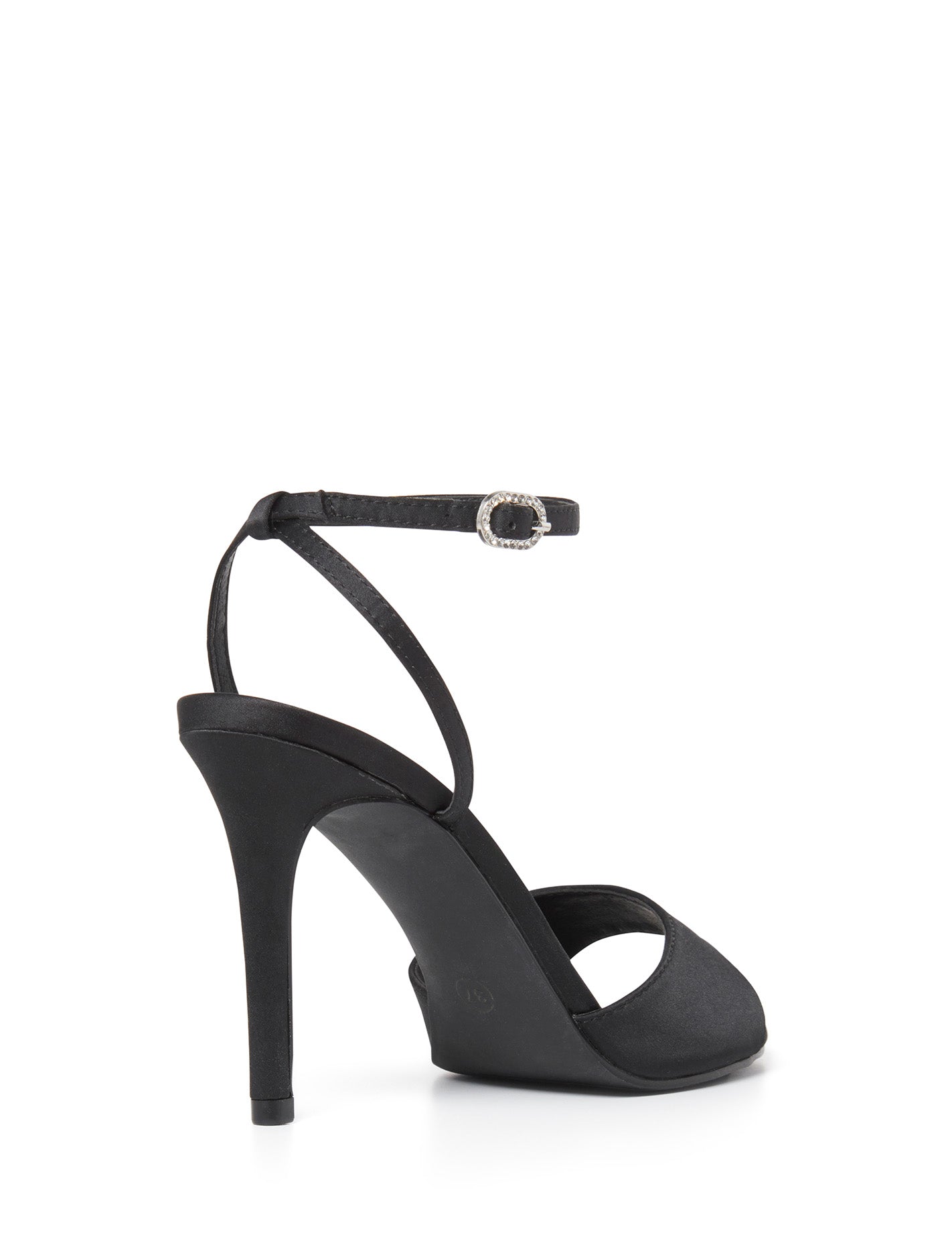 Izzy Rosette Heel Black_mannequin