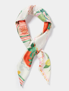 Gabbie Satin Scarf Almada Holiday_mannequin