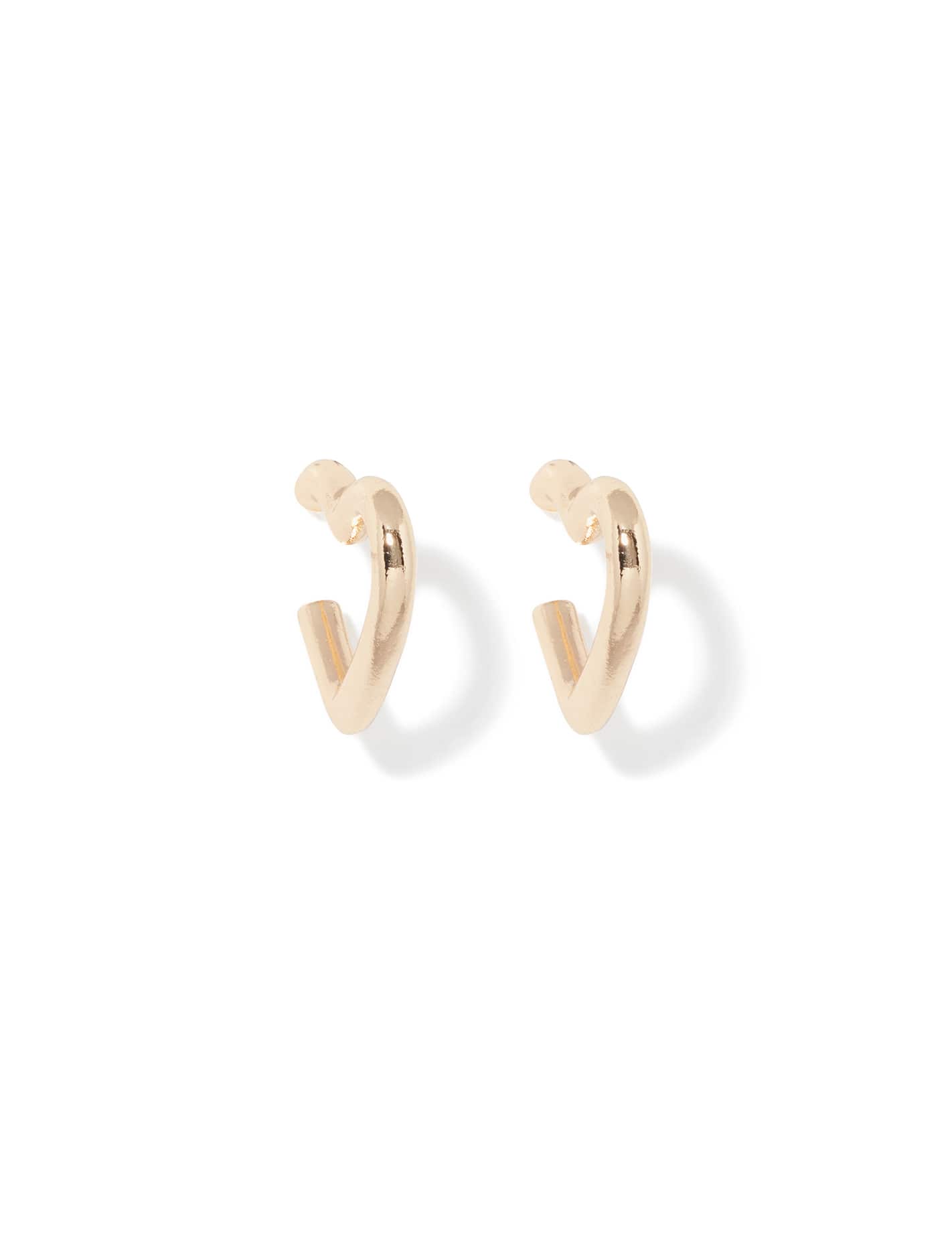 Hailey Heart Hoop Earrings Gold_mannequin