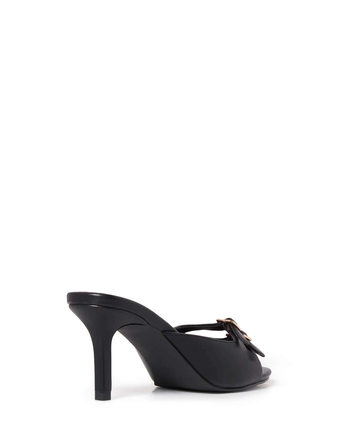 Helena Buckle Mule Black_mannequin
