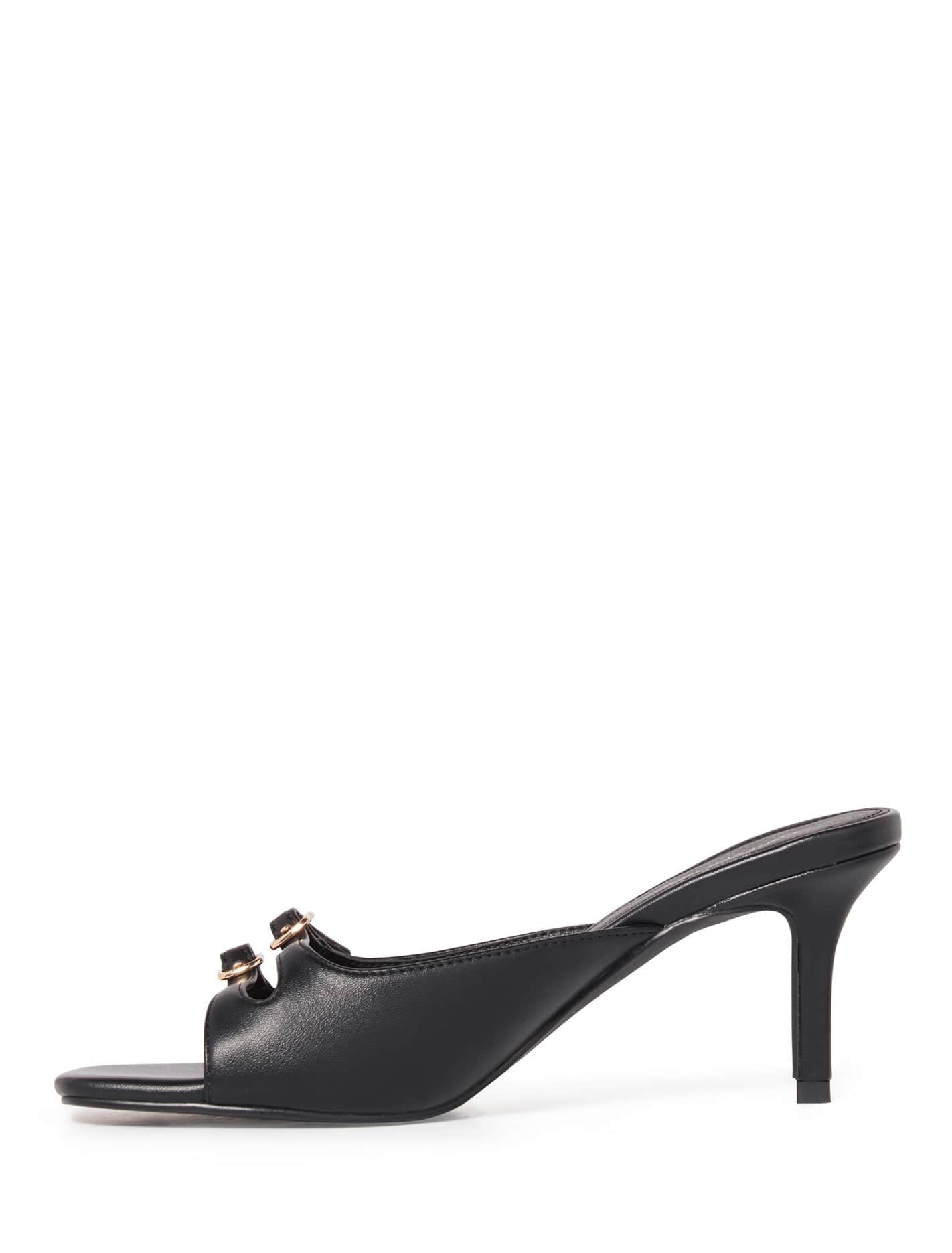 Helena Buckle Mule Black_mannequin
