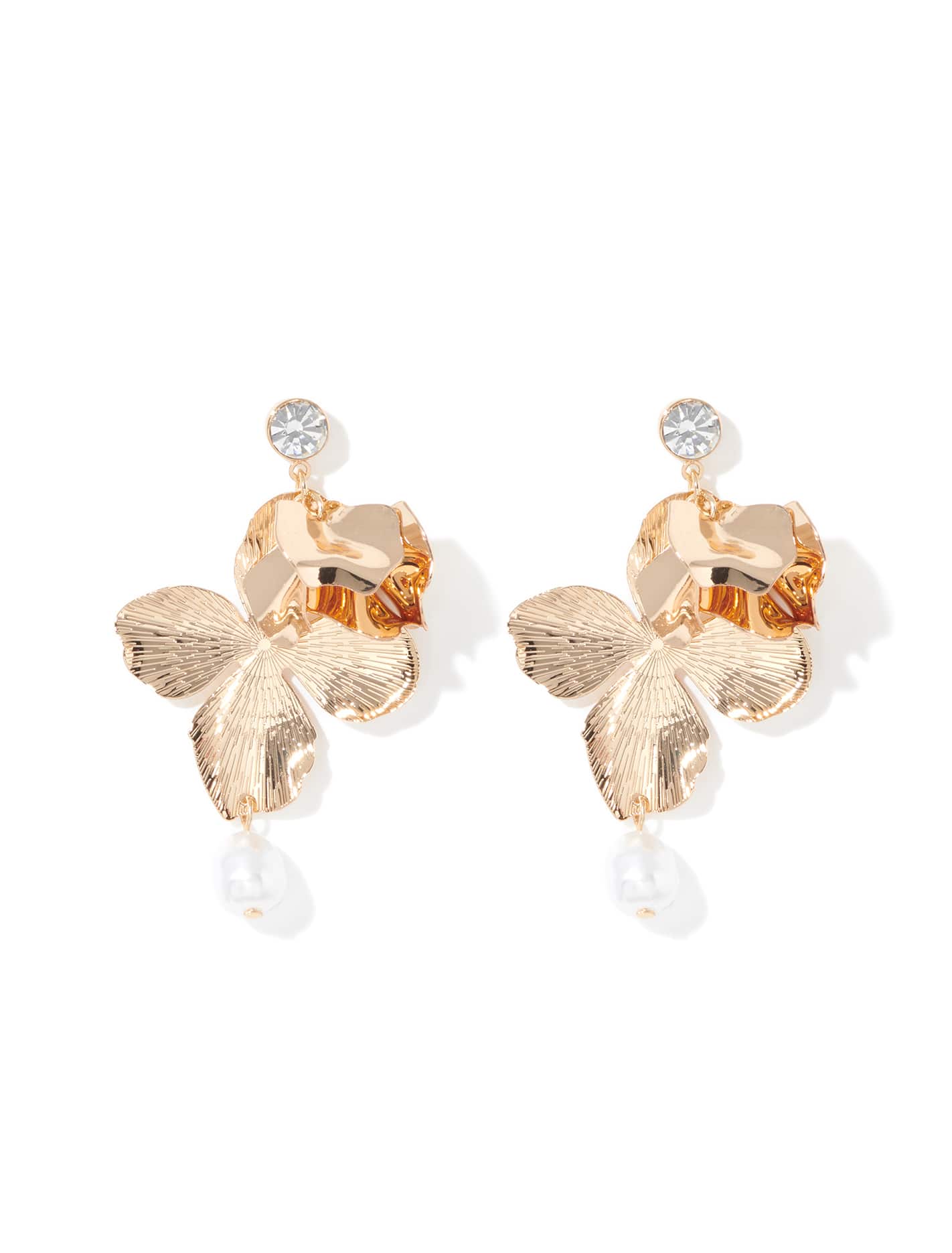 Mandie Metal Flower Drop Earrings Gold_mannequin