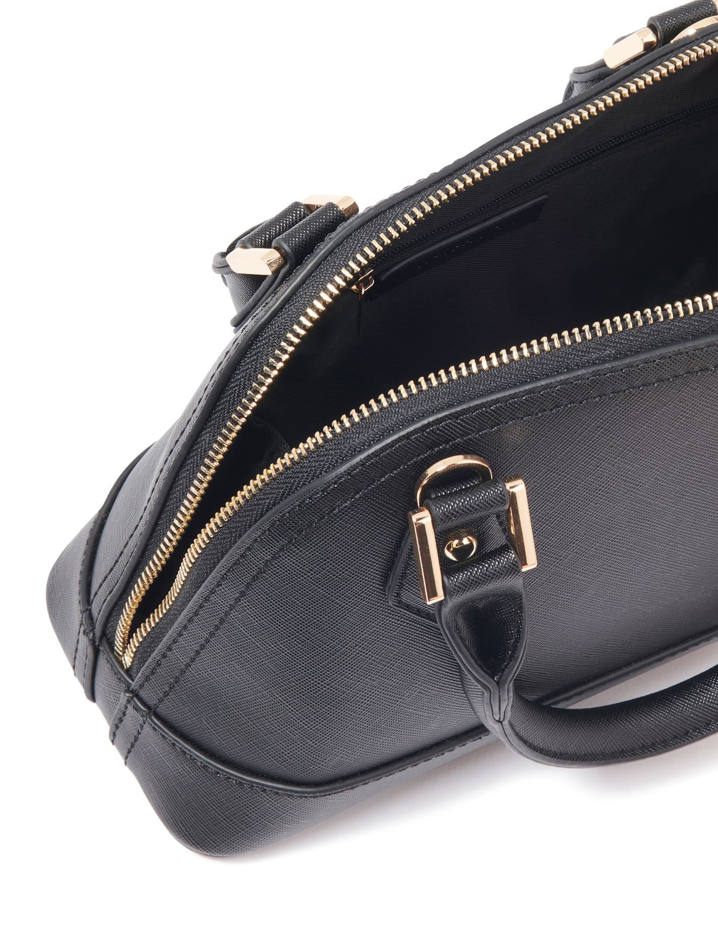 Becky Bowler Bag Black Saffiano_mannequin