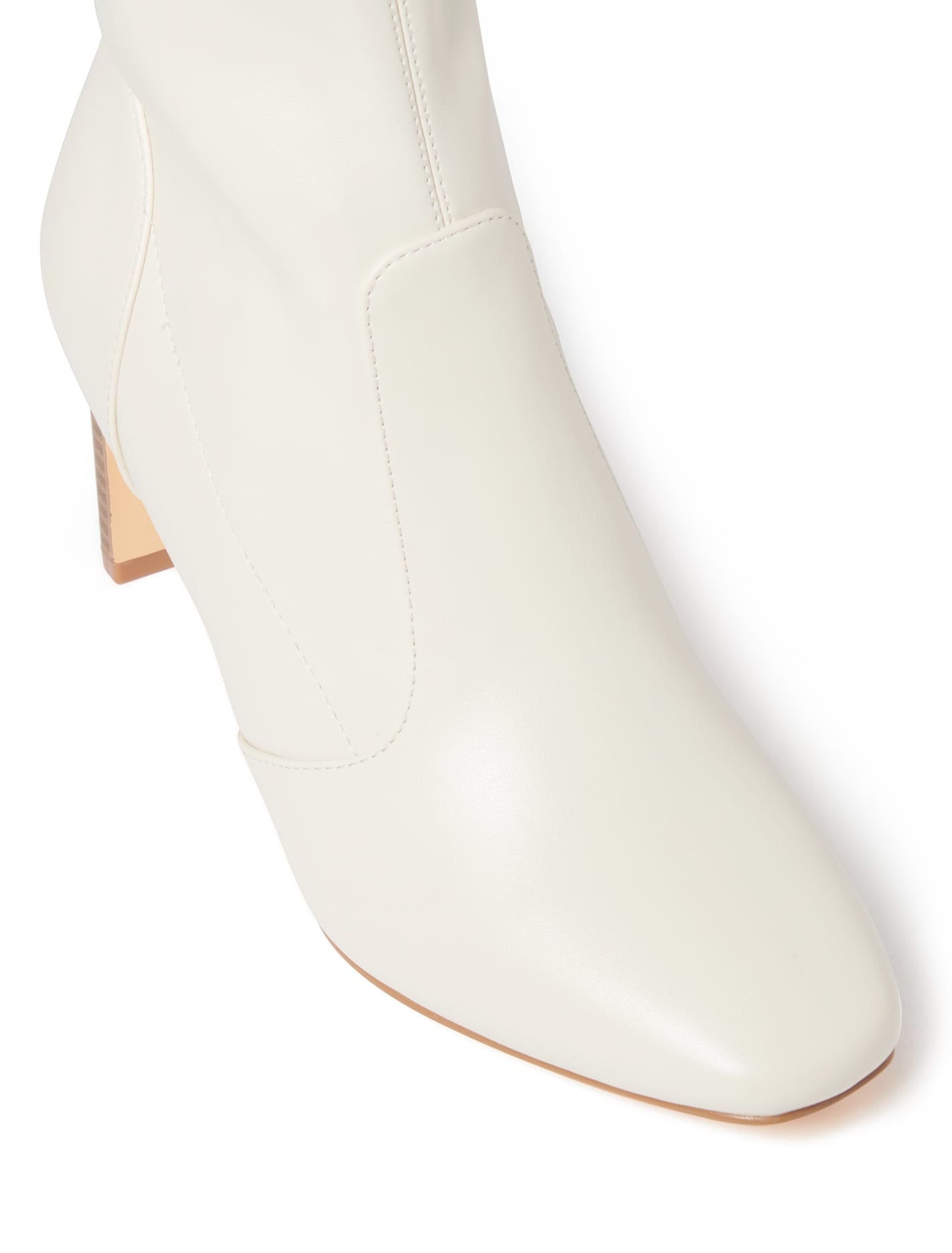 Elaine Sock Boot Off White_mannequin