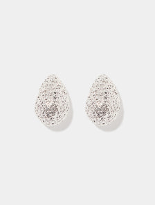 Tori Textured Droplet Earring Silver_mannequin