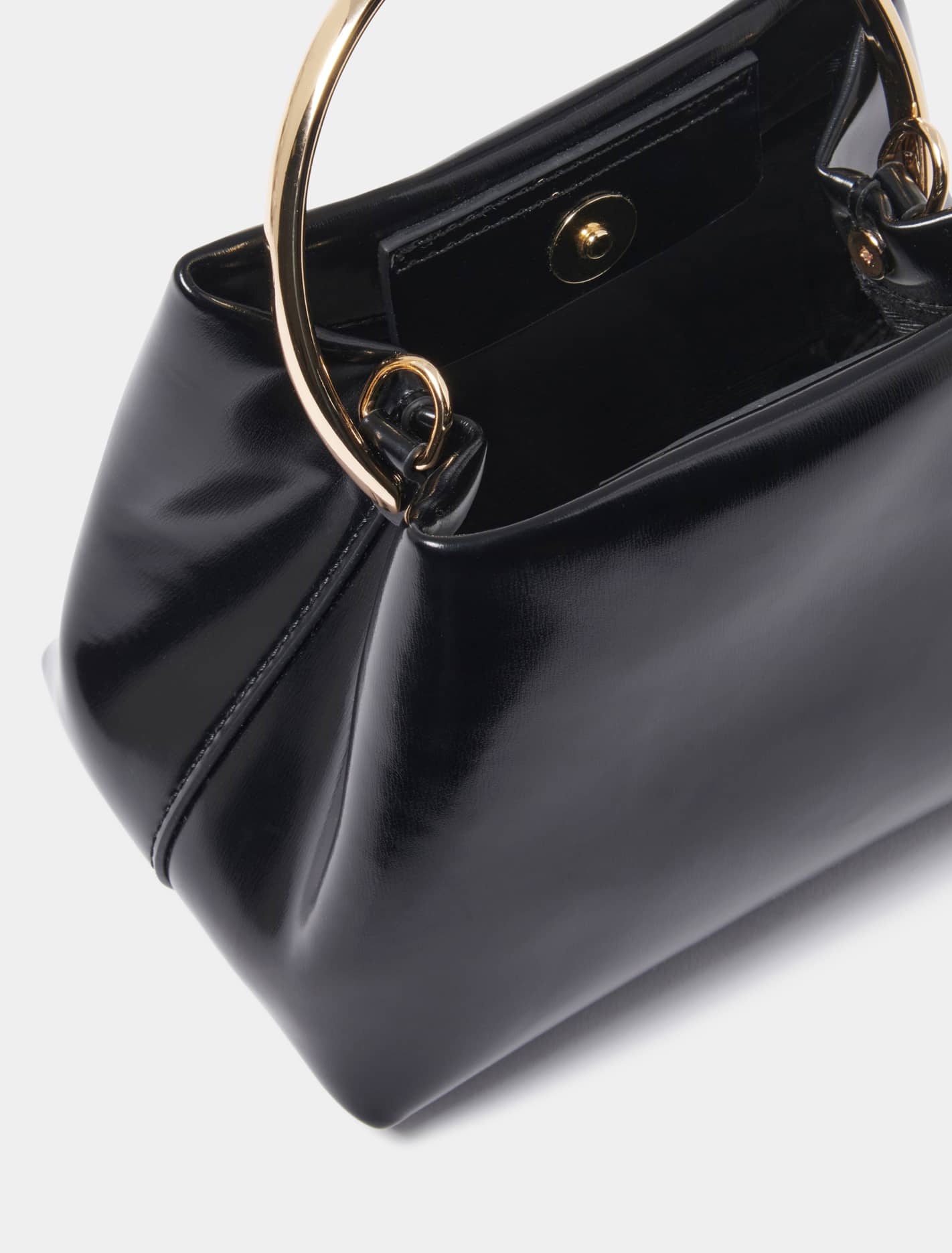 Signature Mackenzie Metal-Handle Mini Bag Black_mannequin