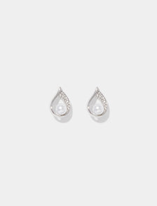 Kailey Pearl Teardrop Earring Crystal/ Pearl_mannequin