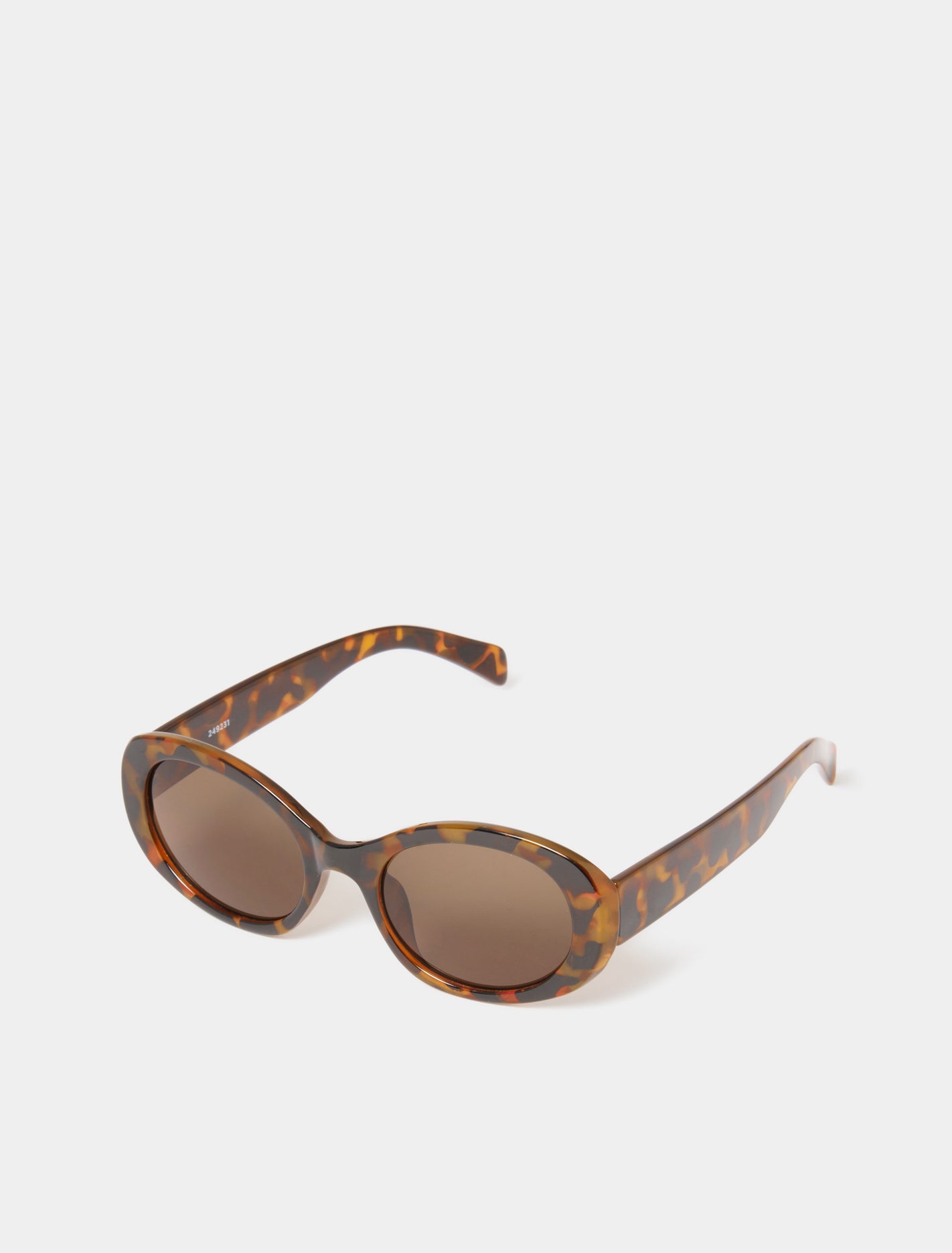 Rory Rounded Sunglasses Dark Tort_mannequin