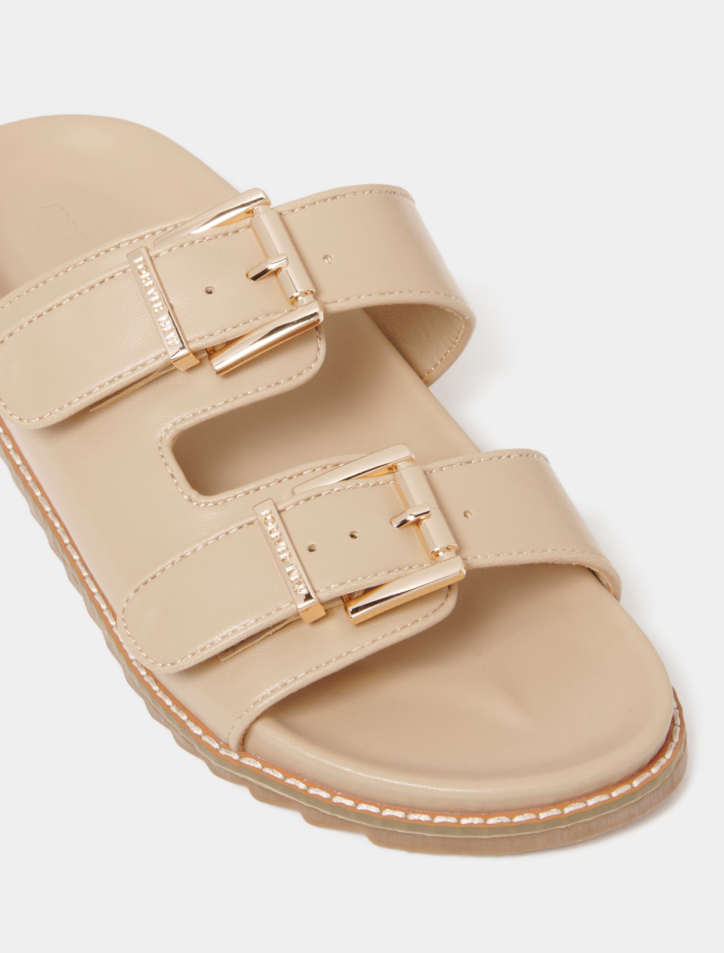 29067302_mannequin